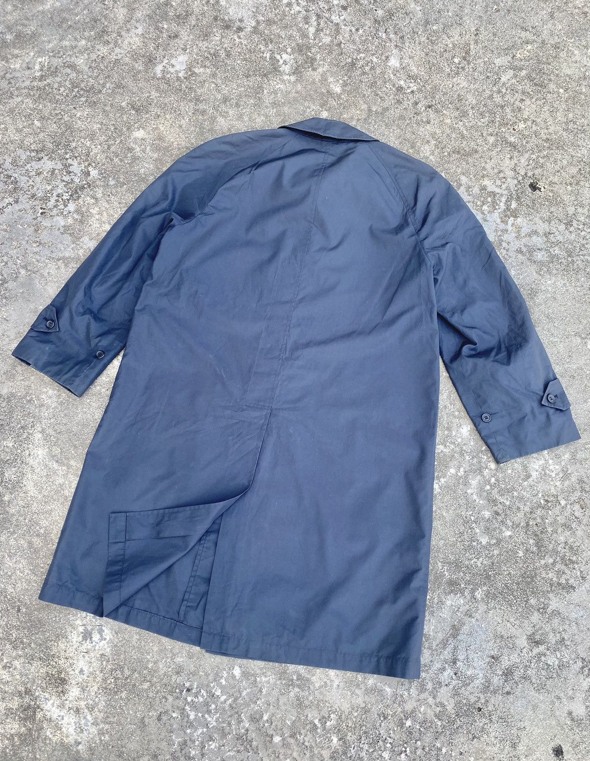 Burberry × Vintage 🔥 Made in England 🔥 Vintage Burberry Trench Coat Size M / US 6-8 / IT 42-44 - 8 Thumbnail