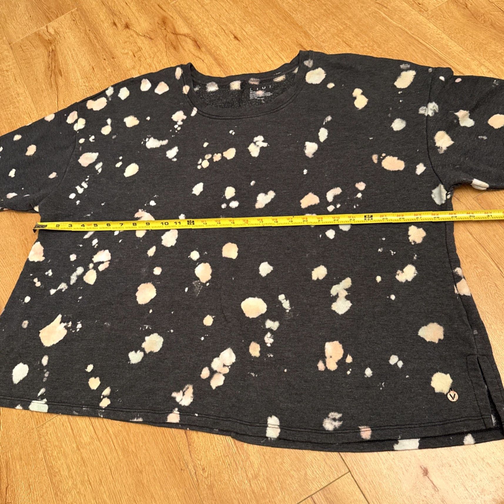 Vintage Livi Lane Bryant Gray Polka Dot Tie Dye Sweatshirt Women 28 Boho Pullover Long Sleeve Product Size 28 Womens Size 4XL / US 24-26 - 4 Thumbnail
