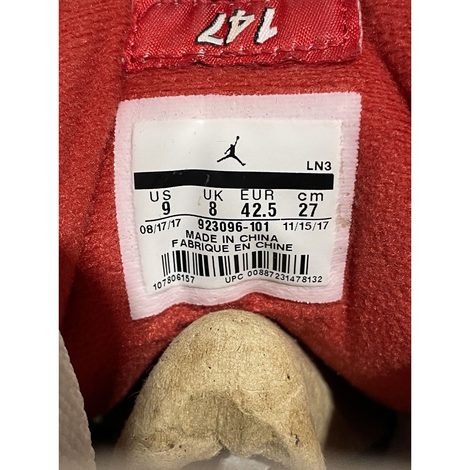 Jordan Brand JORDAN 3 RETRO FREE THROW LINE SIZE 9 PREOWNED Size US 9 / EU 42 - 5 Thumbnail