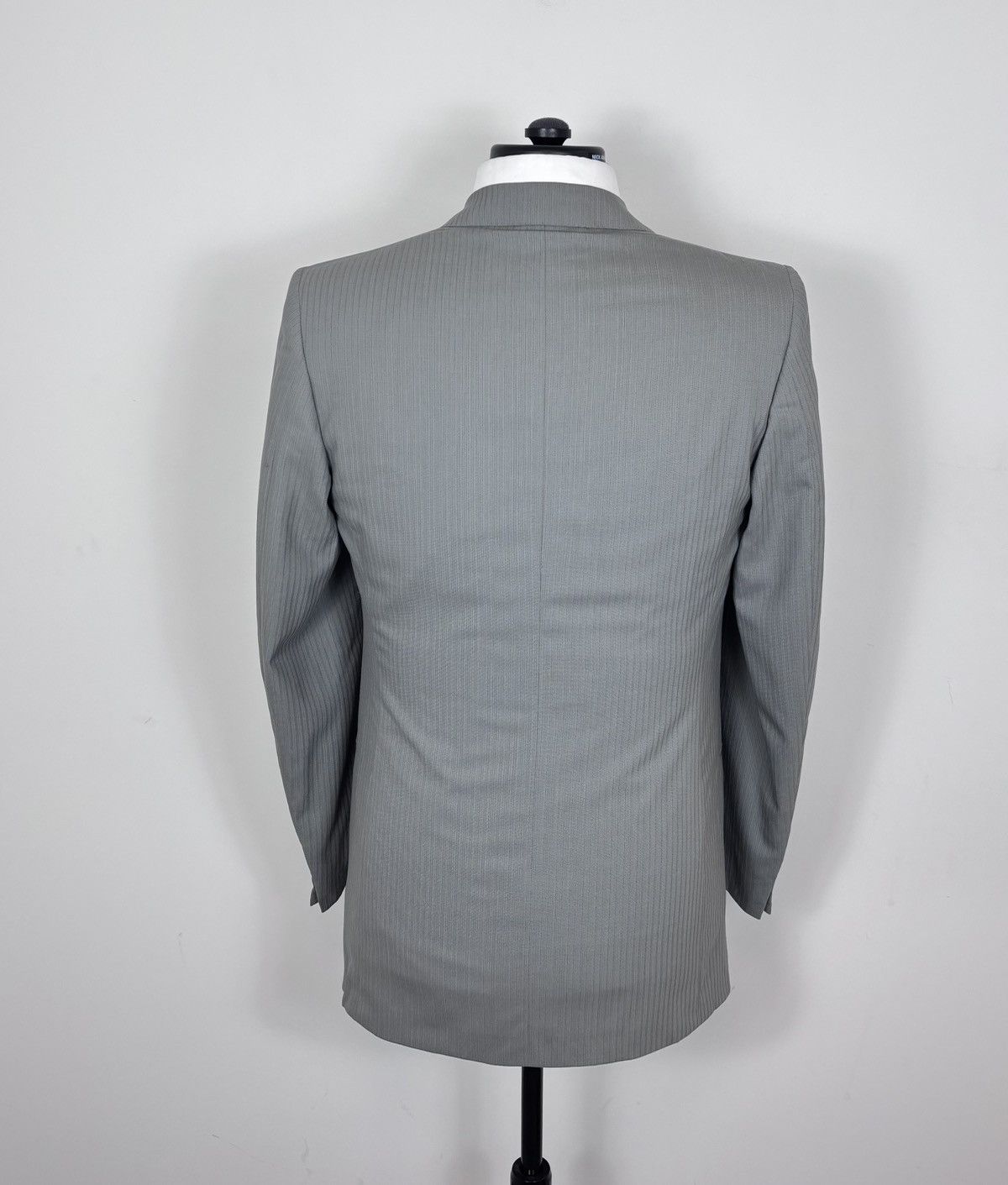 Corneliani Corneliani Men’s Vintage 2-Piece Grey Pinstripe Wool Suit Size 38R - 6 Thumbnail