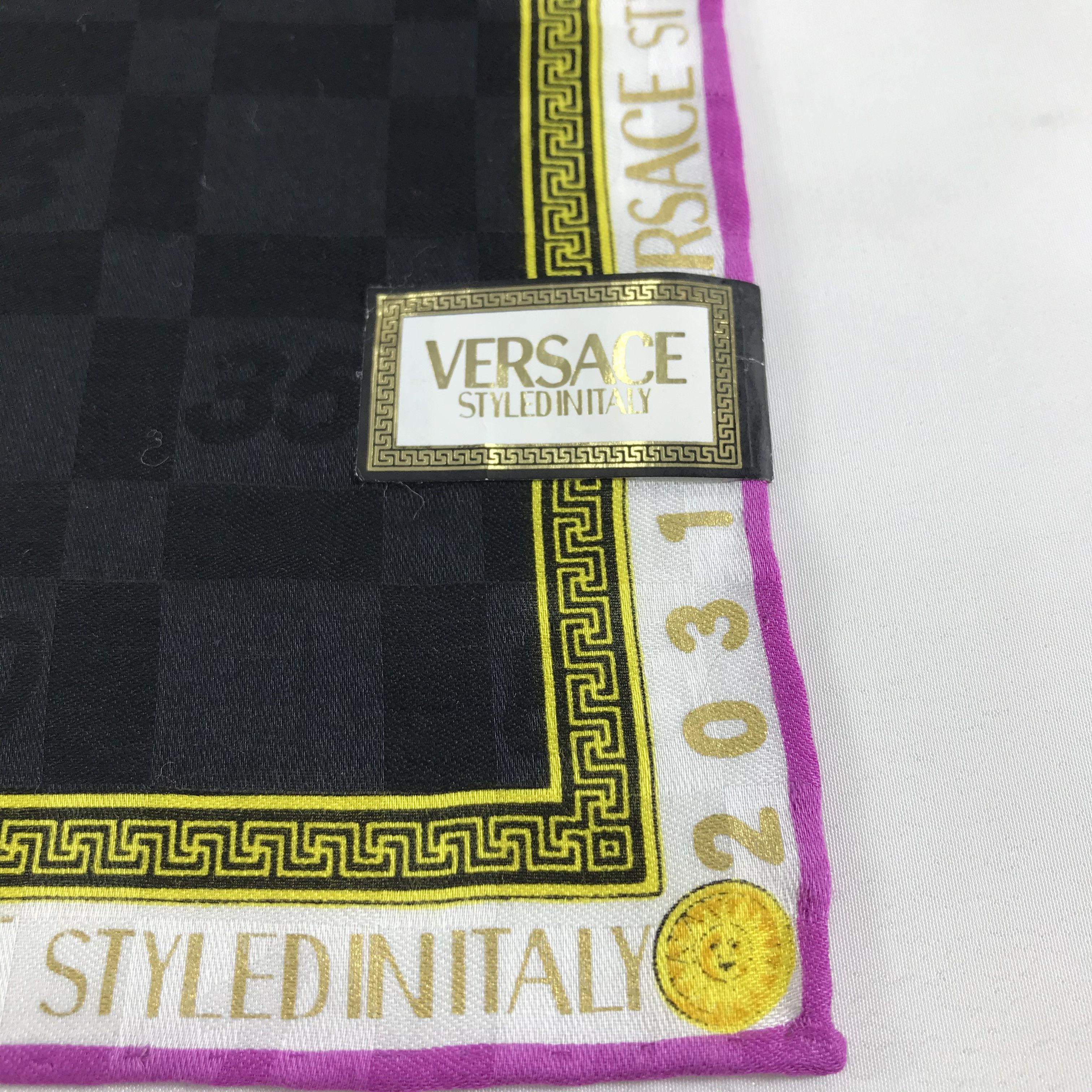 Versace Versace Numbers Handkerchief Neckerchief Bandana H636 Size ONE SIZE - 4 Thumbnail