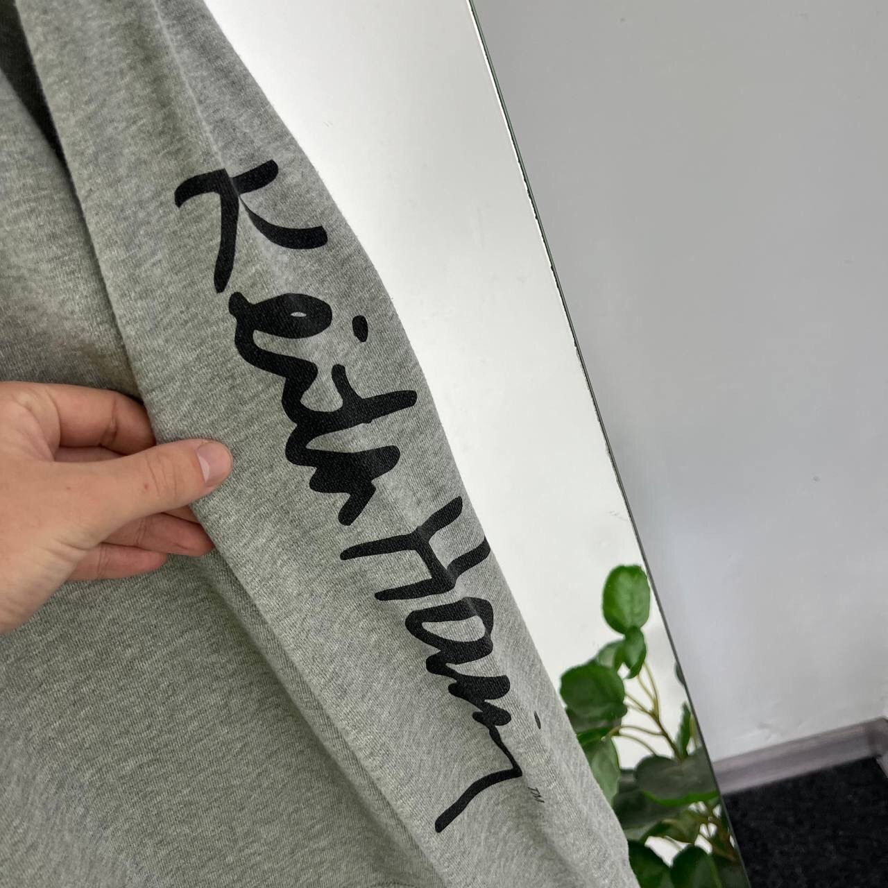 Keith Haring Keith Haring & Uniqlo Sweatshirt Big Print Y2k Style Size US L / EU 52-54 / 3 - 3 Thumbnail