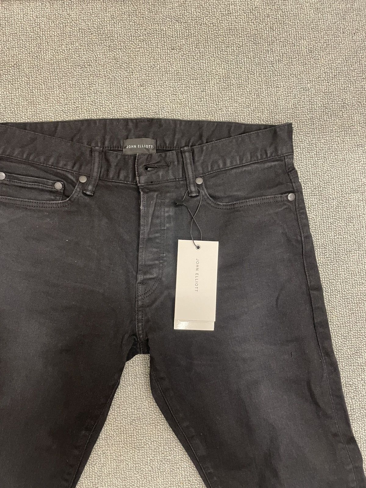 John Elliott John Elliott The Cast 2 Straight Carbon Jeans - NEW Size US 29 - 2 Thumbnail