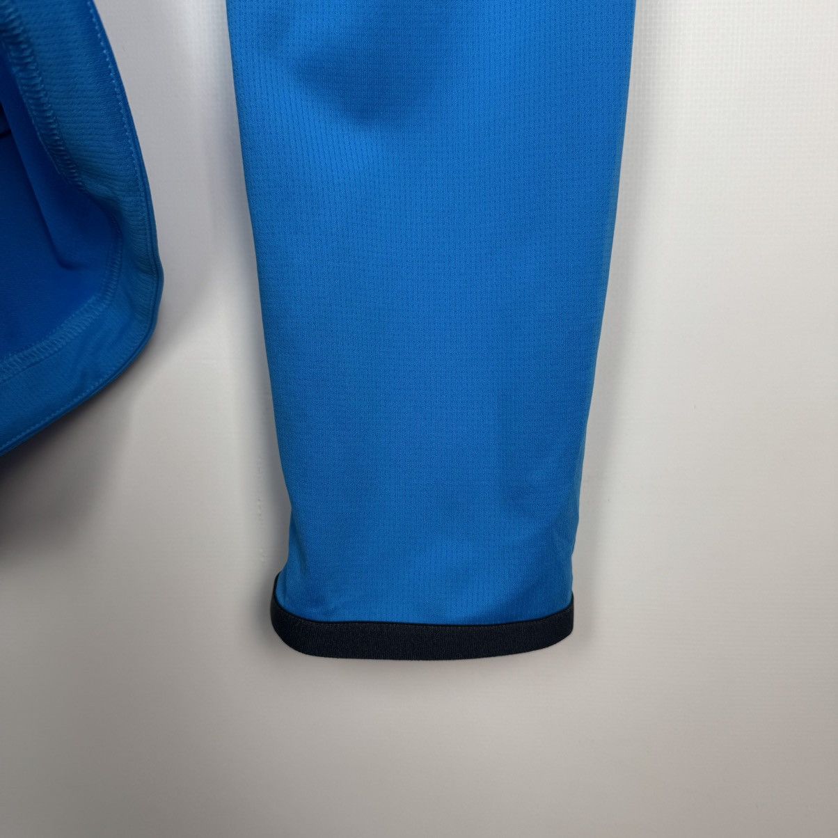 Adidas ENGLAND 2014 2015 CRICKET JERSEY ADIDAS SHIRT LONG SLEEVE Size US L / EU 52-54 / 3 - 14 Thumbnail
