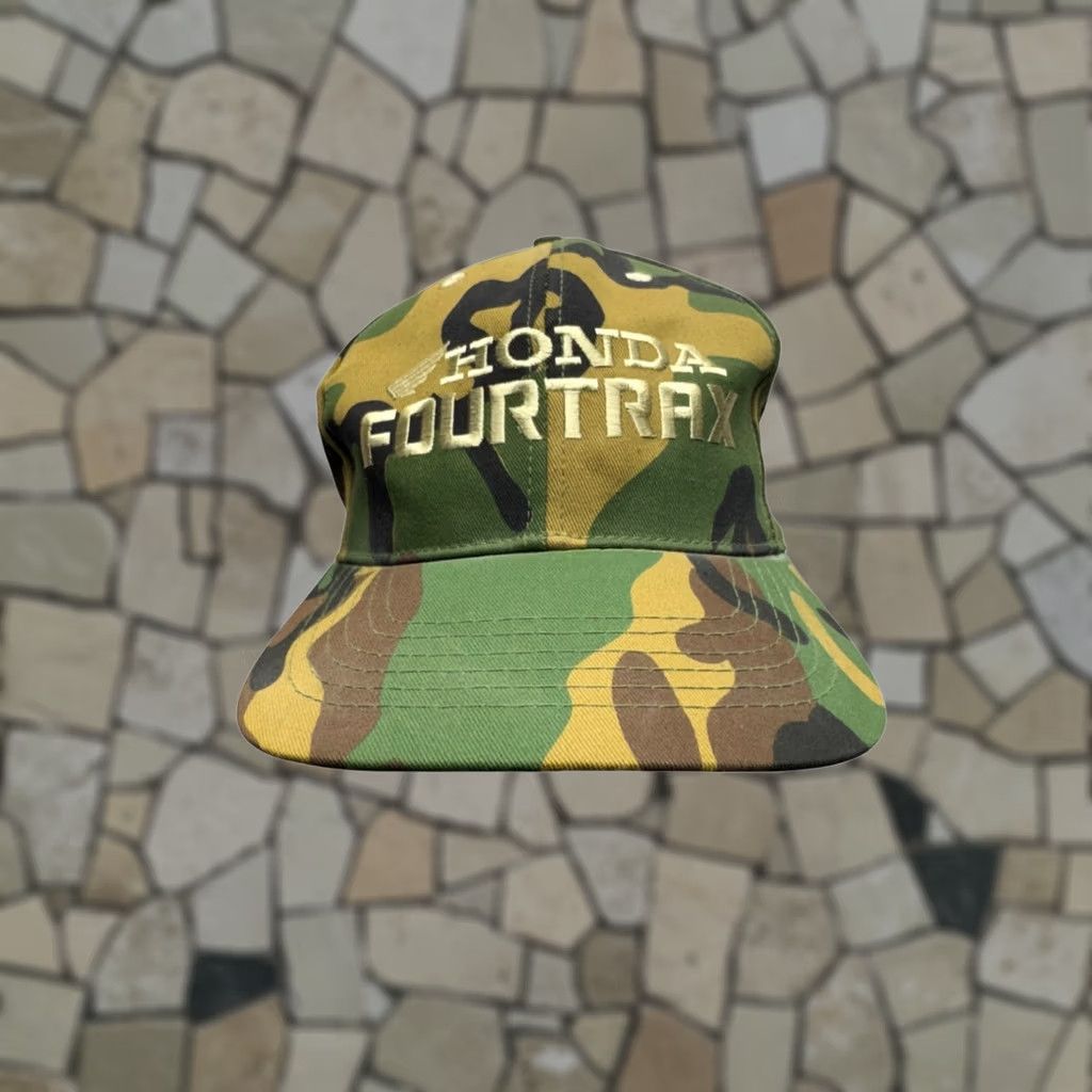 Honda VINTAGE Honda FourTrax Camouflage Snapback Hat One Size Cotton Adjustable Mens Size ONE SIZE - 1 Thumbnail