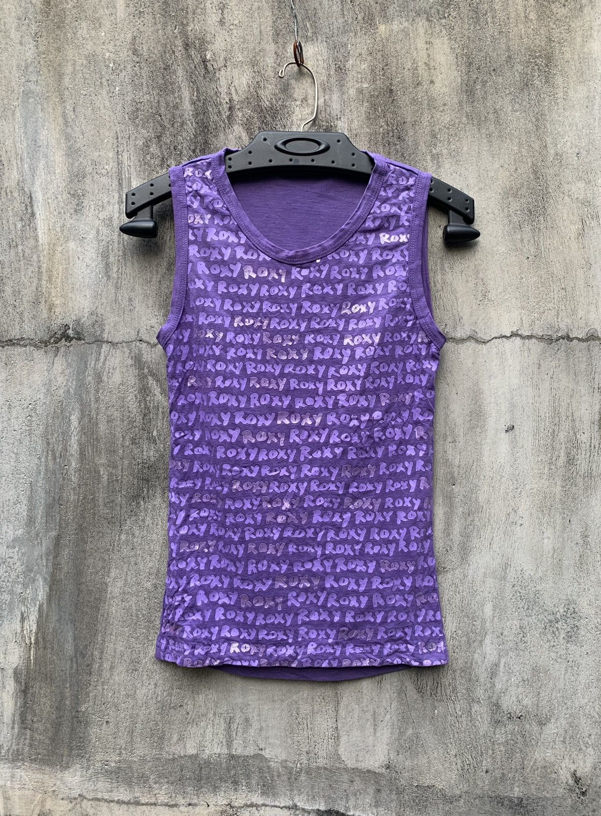 Japanese Brand y2k Roxy Surf Tank Top Purple Size S / US 4 / IT 40 - 1 Thumbnail