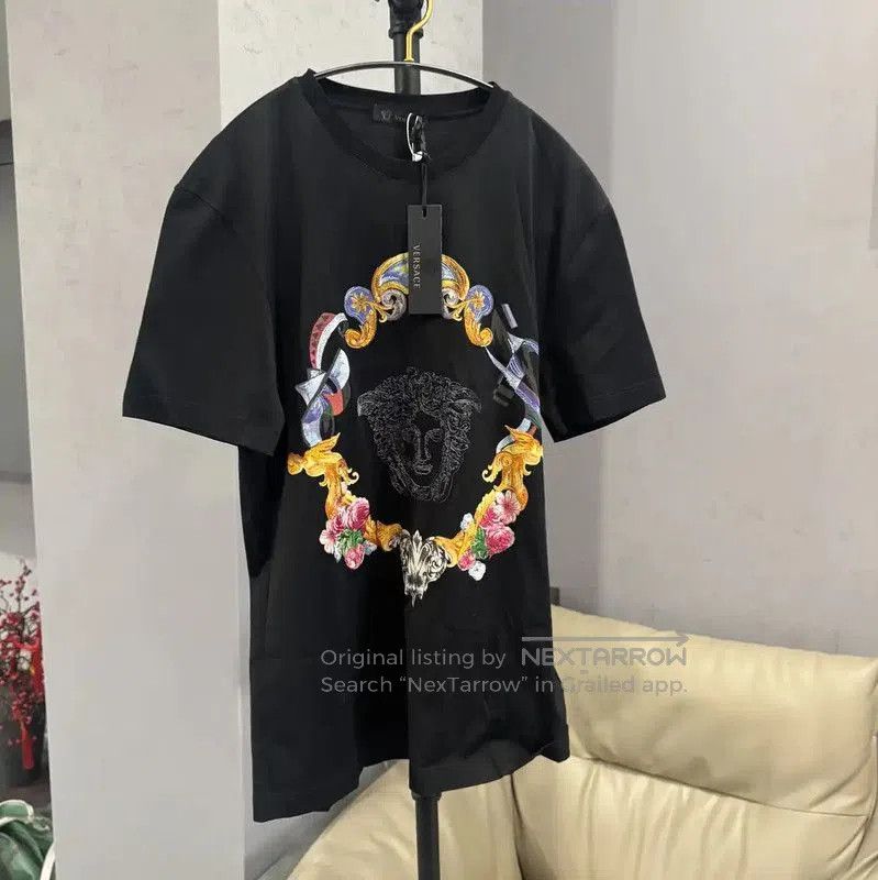 Versace Versace Black Cotton Women's T-Shirt . Size S / US 4 / IT 40 - 1 Thumbnail