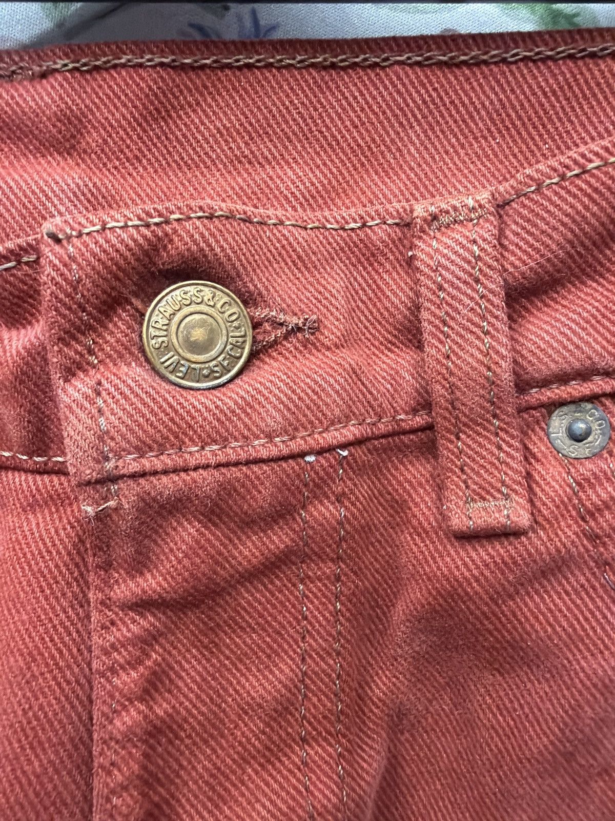 Levi's Vintage Clothing Vintage RUST RED LEVIS 550 Size US 32 / EU 48 - 6 Thumbnail