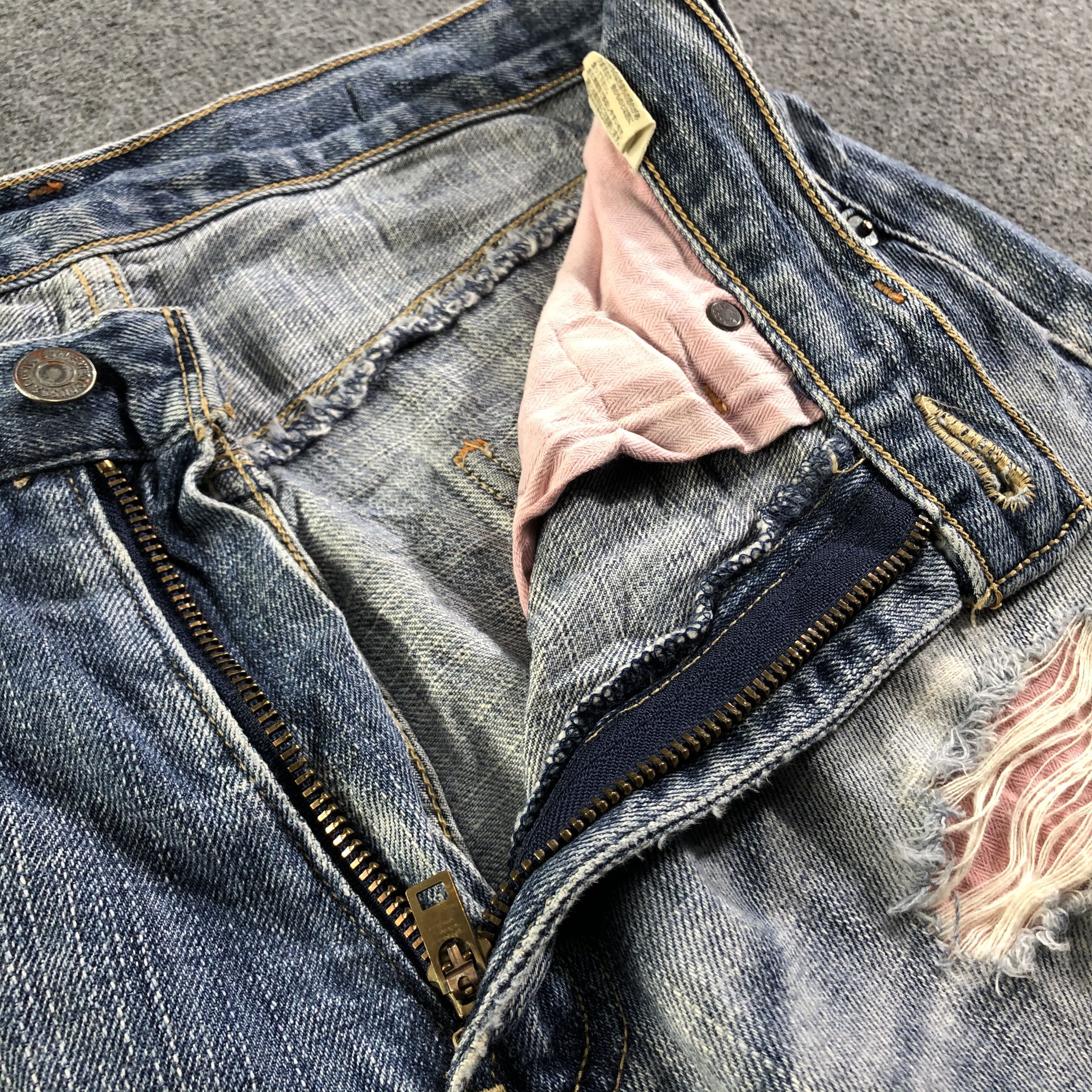 Levi's Vintage Blue Wash Levis 552 Jeans-J3941 Size US 32 / EU 48 - 9 Thumbnail