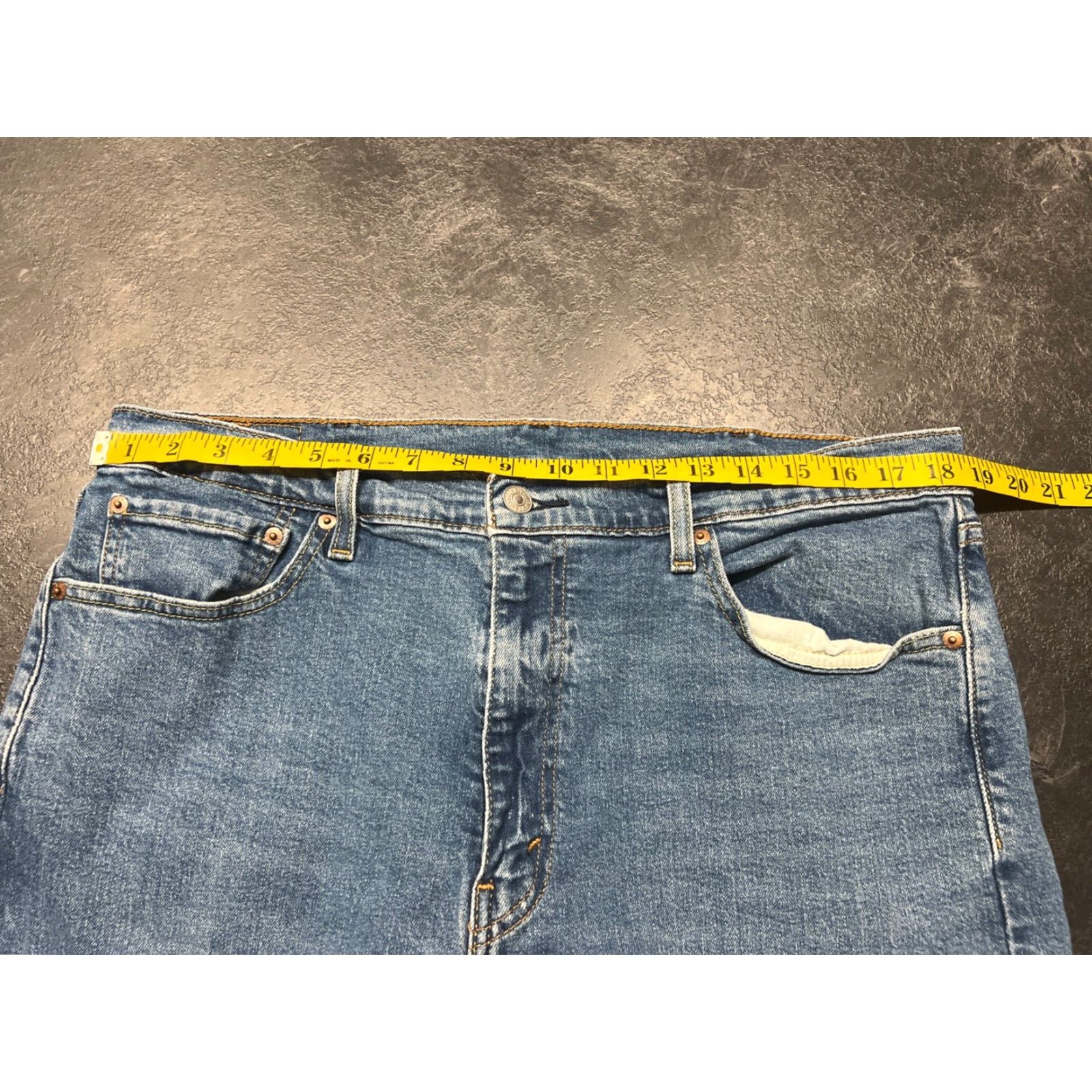 Levi's Levi's 505 Regular Fit Jeans Mens 38x30 Blue Denim Straight Leg 5-Pocket 90s Cowboy USA Size US 38 / EU 54 - 7 Thumbnail