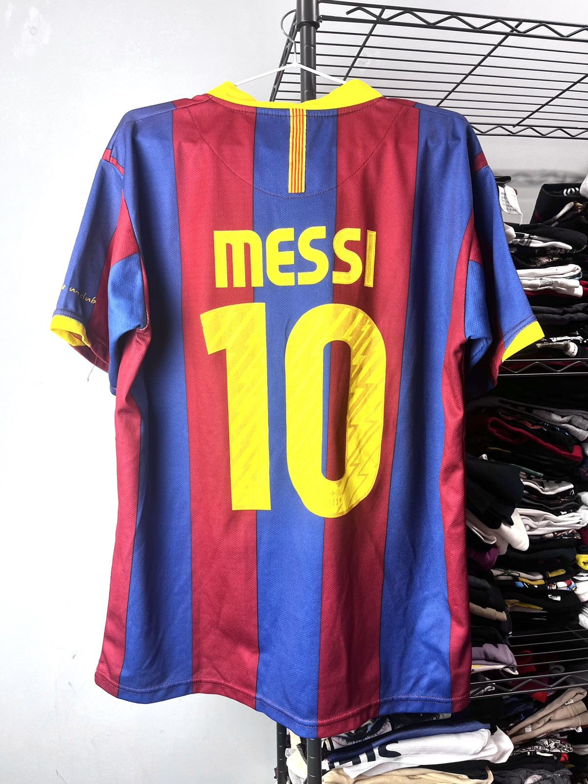 Vintage Vintage FC Barcelona Messi 10 Nike Jersey Unicef T Shirt Size US M / EU 48-50 / 2 - 4 Thumbnail