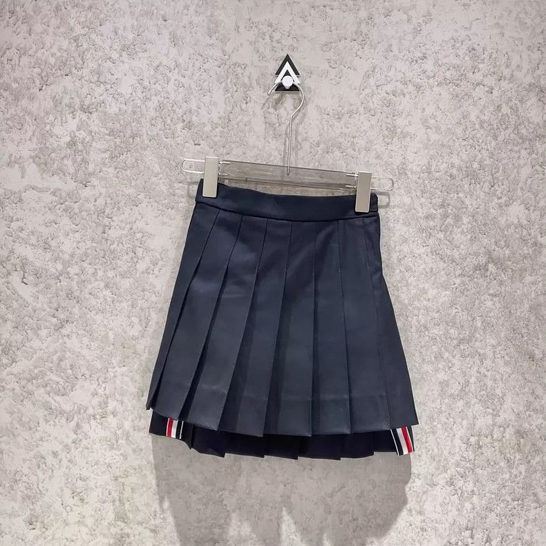 Thom Browne Thom Browne Blue Navy pleated skirt with stripes Size 27" / US 4 / IT 40 - 2 Thumbnail