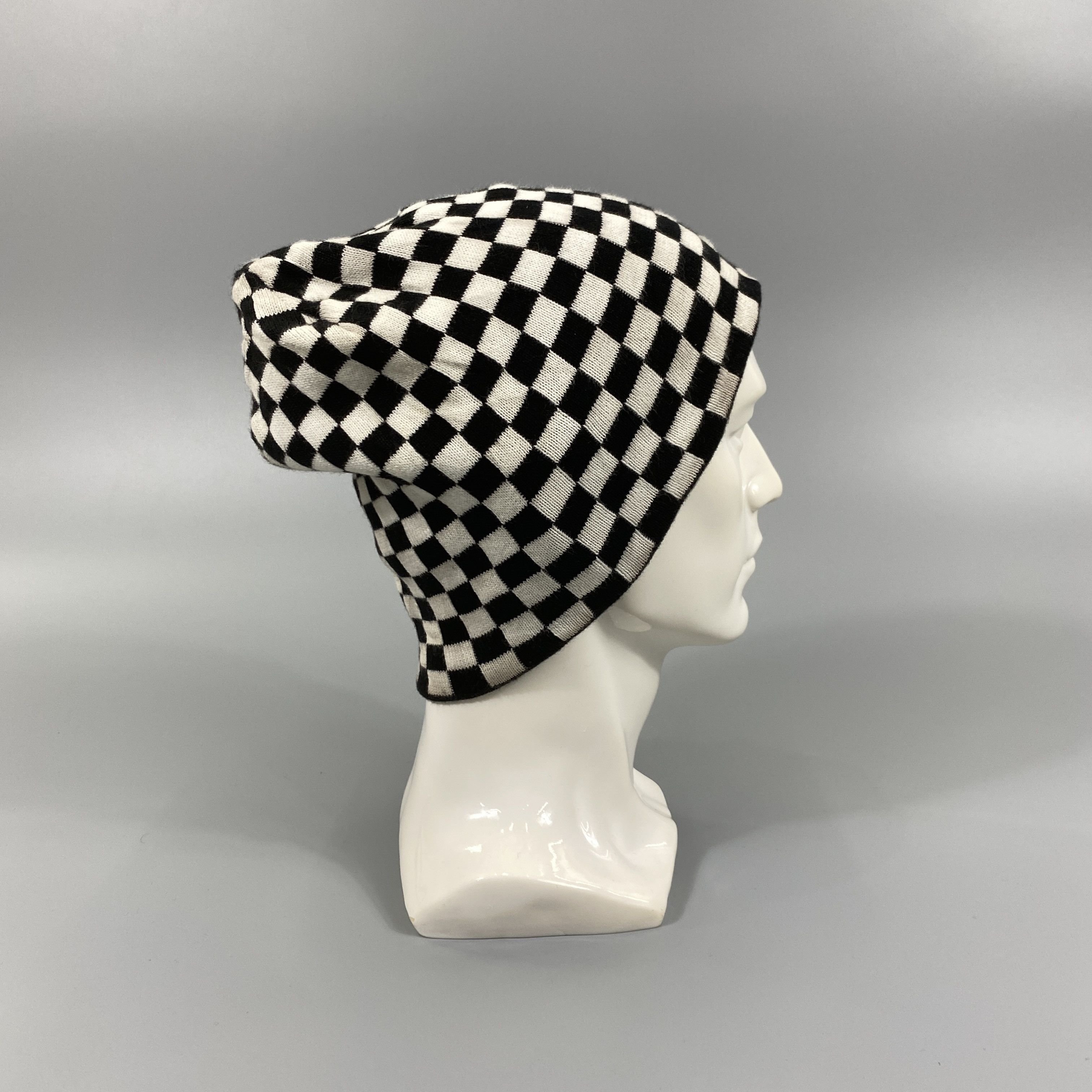 Japanese Brand Propganda Checkerboard Beanie -BN709 Size ONE SIZE - 3 Thumbnail