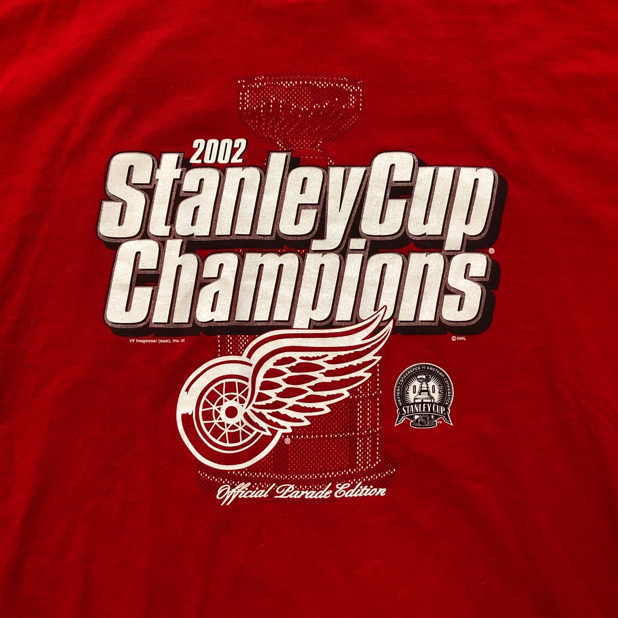 Delta Vintage 2002 Red Wings Stanley Cup Champions Red T-Shirt Size US XXL / EU 58 / 5 - 2 Thumbnail