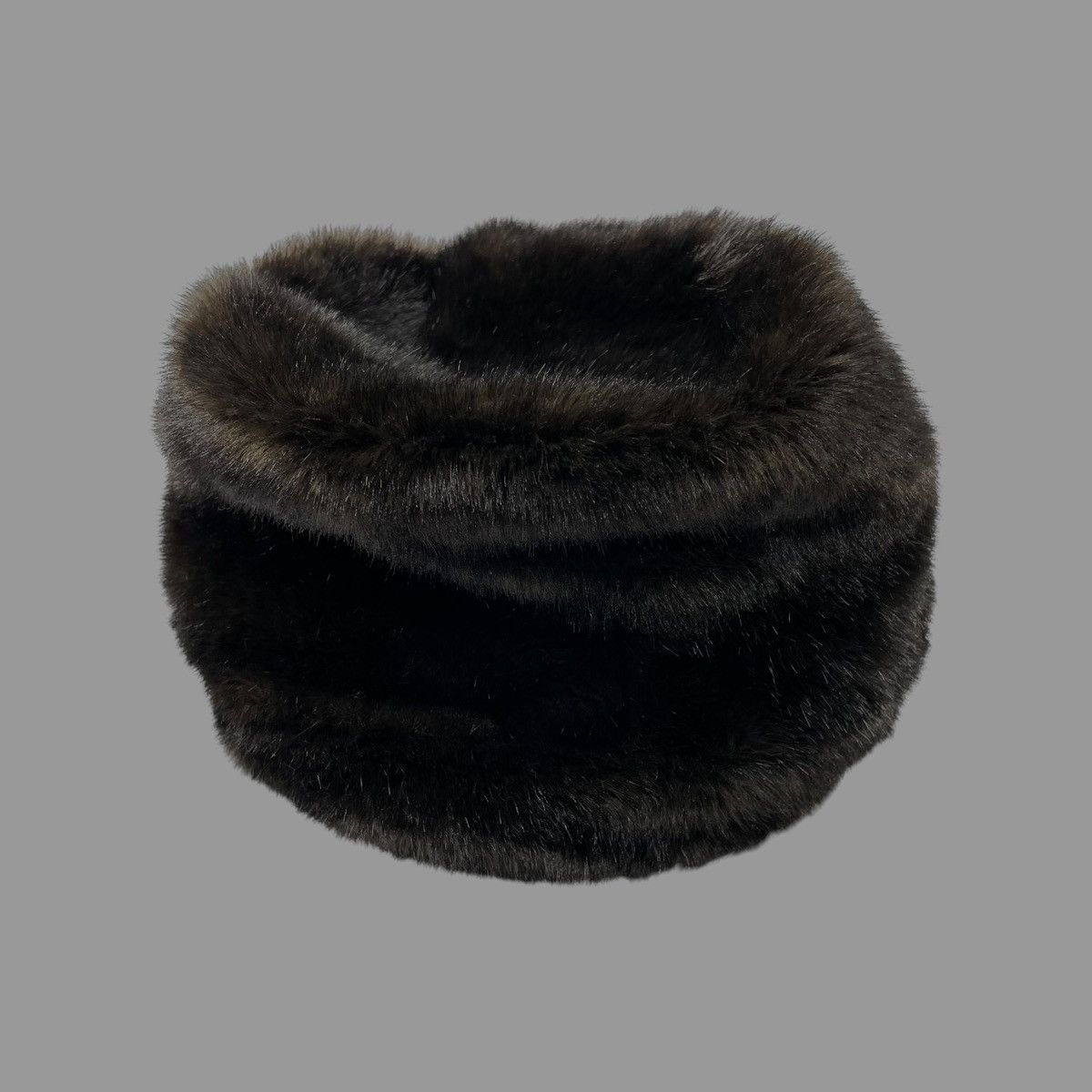 Vintage Vintage 90s fur bucket hat Size ONE SIZE - 1 Thumbnail
