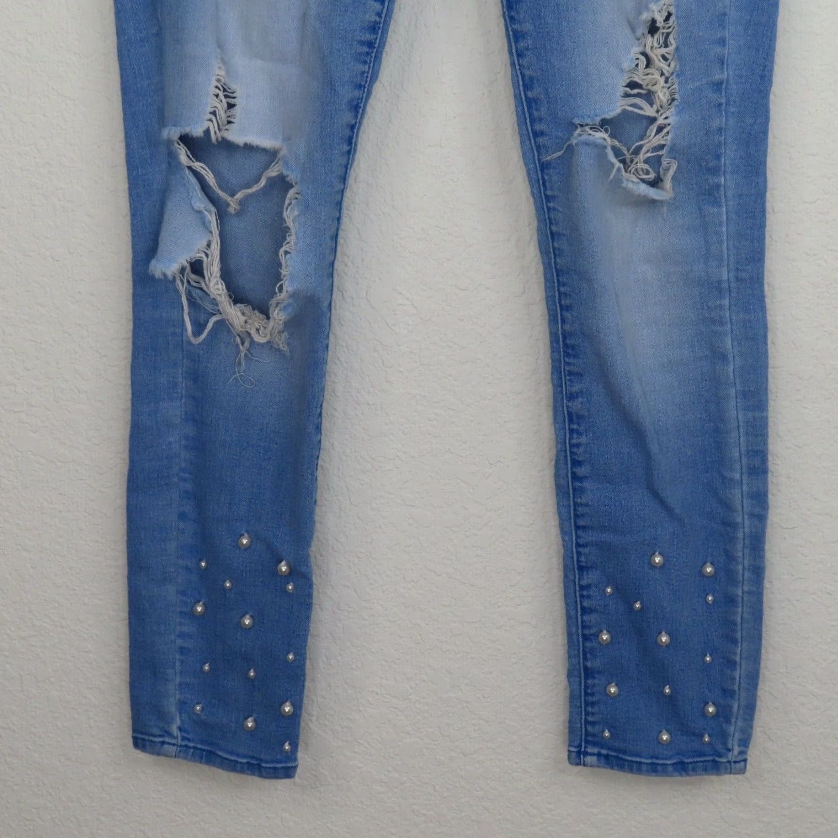 Guess GUESS Womens Jeans Denim Skinny 27 Blue Distressed Shredded Pearl Beaded Pants Regular Womens Size 27 Blue Distressed Beaded Jeans Size 27" / US 4 / IT 40 - 4 Thumbnail