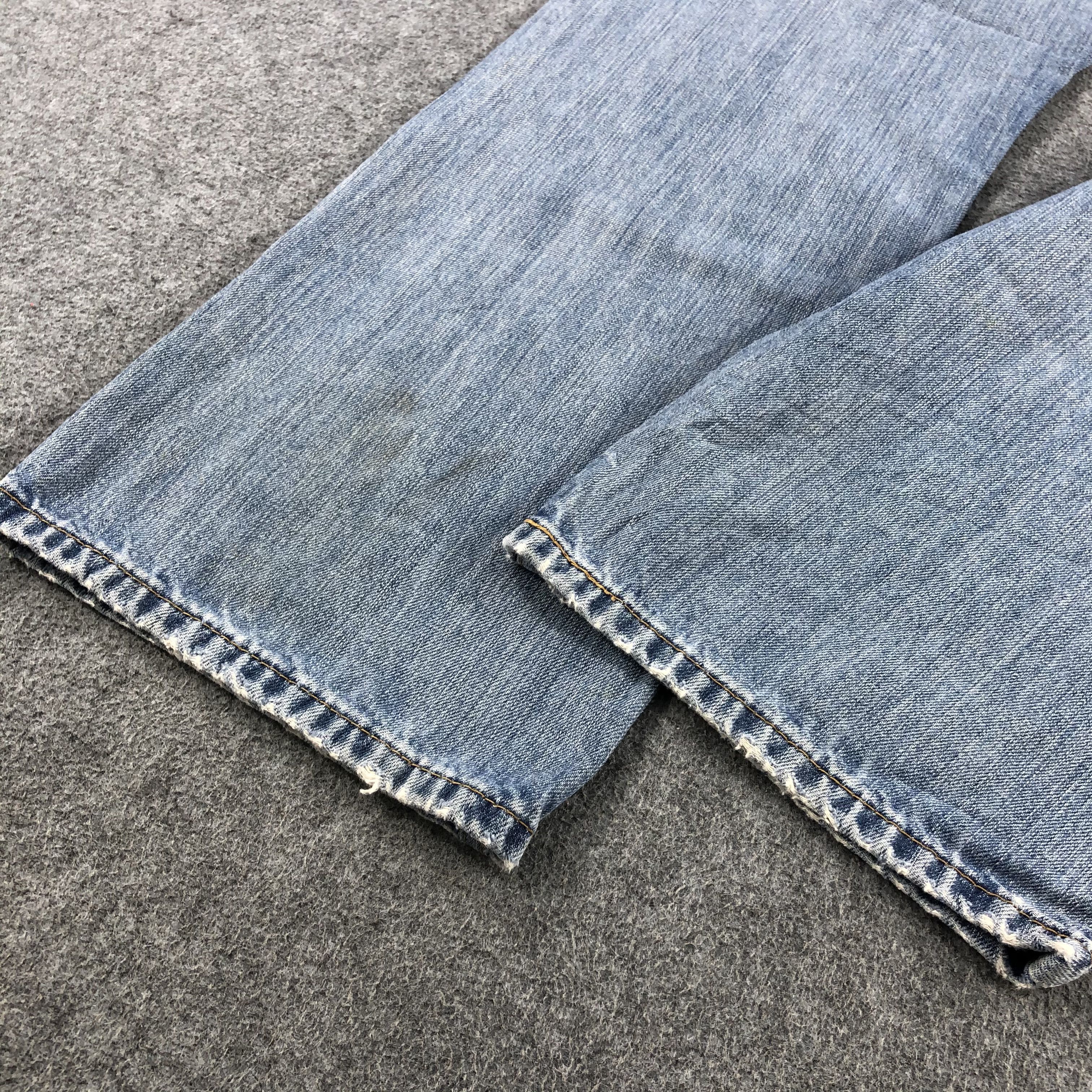 Levi's Vintage Light Wash Levis 569 Jeans-J2193 Size US 35 - 6 Thumbnail