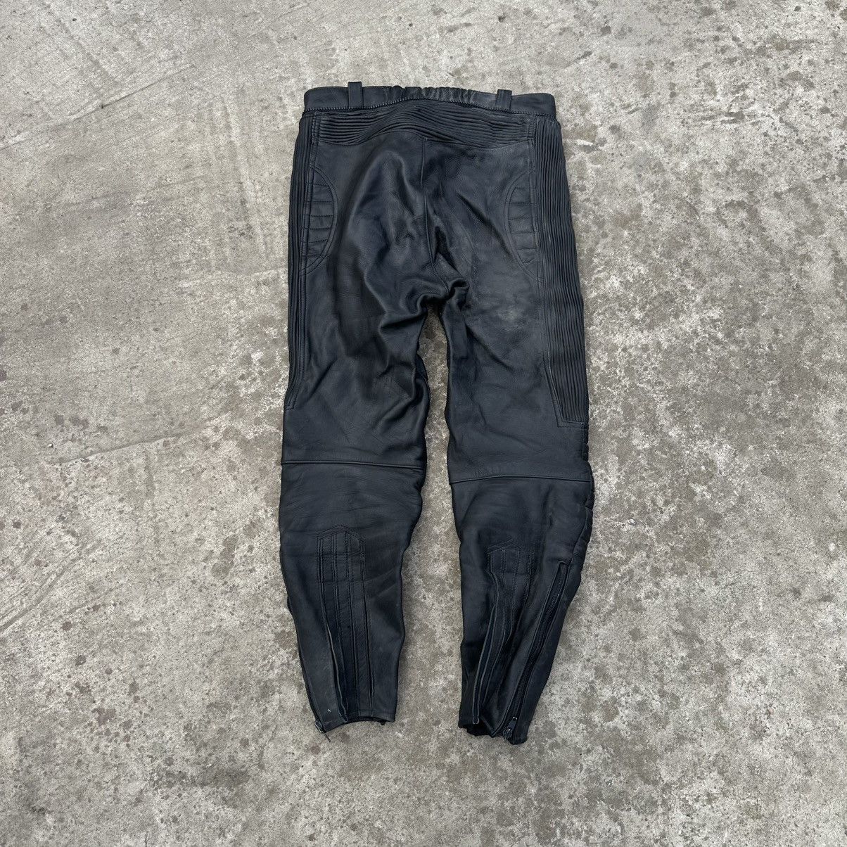 20471120 × Grunt Style Vintage Japanese Style Moto Leather Pants Size 50 90s Racing Size US 31 - 2 Thumbnail