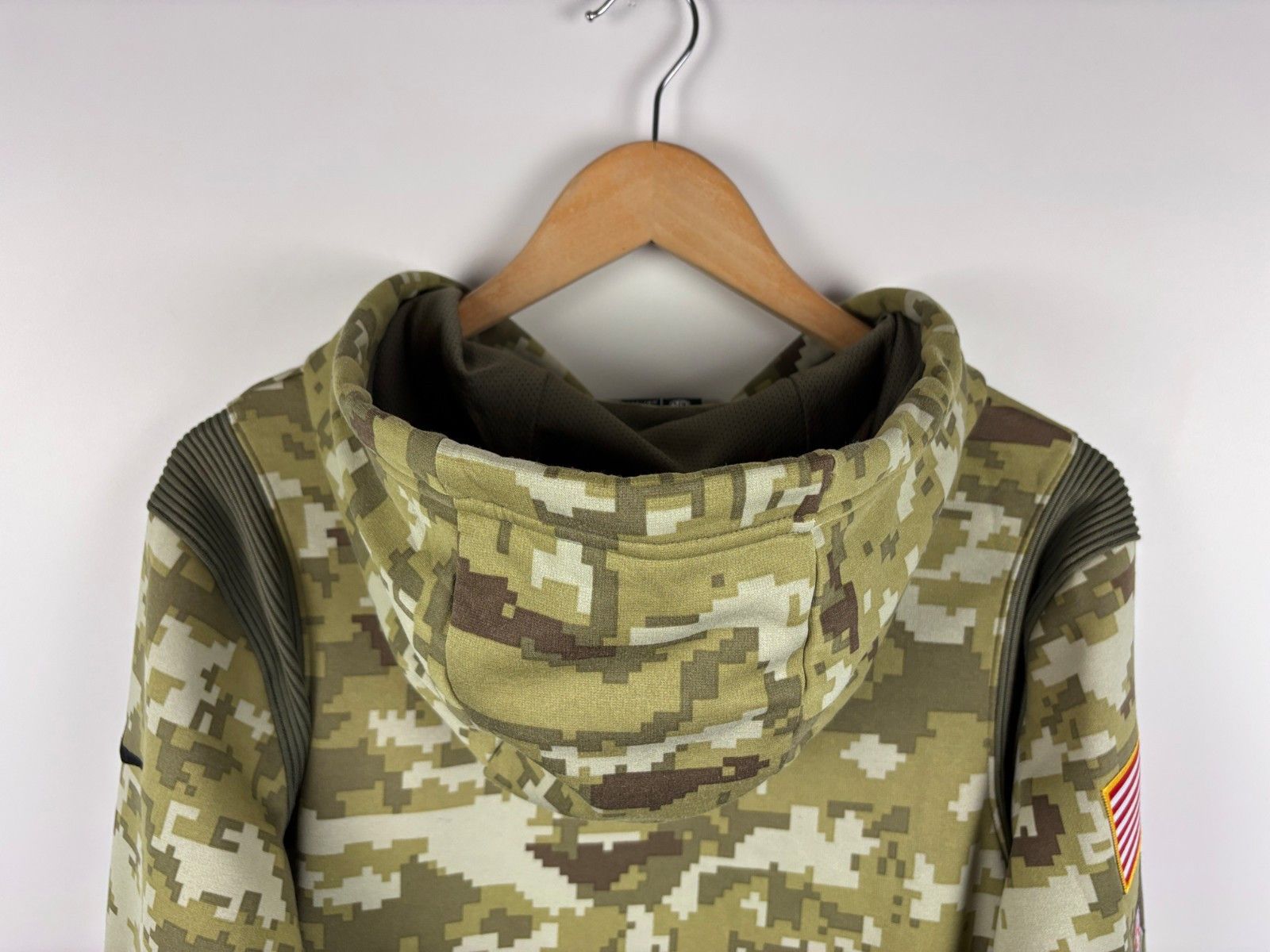 Nike Buffalo Bills Nike Salute To Service Camouflage Hoodie M Size US M / EU 48-50 / 2 - 7 Thumbnail