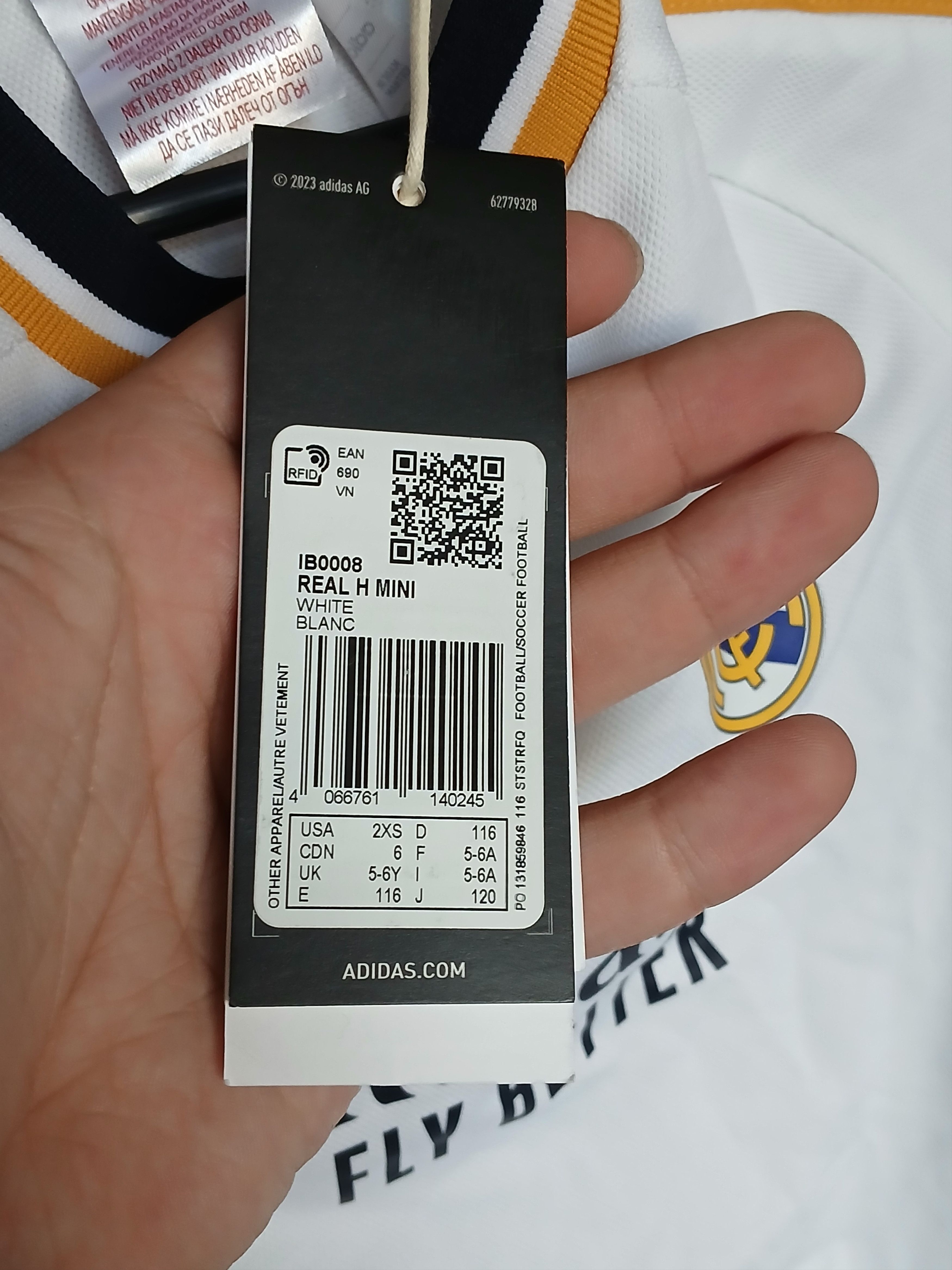 Adidas New KIDS Real Madrid 23/24 Home Football Jersey T-Shirt Size US XS / EU 42 / 0 - 13 Thumbnail