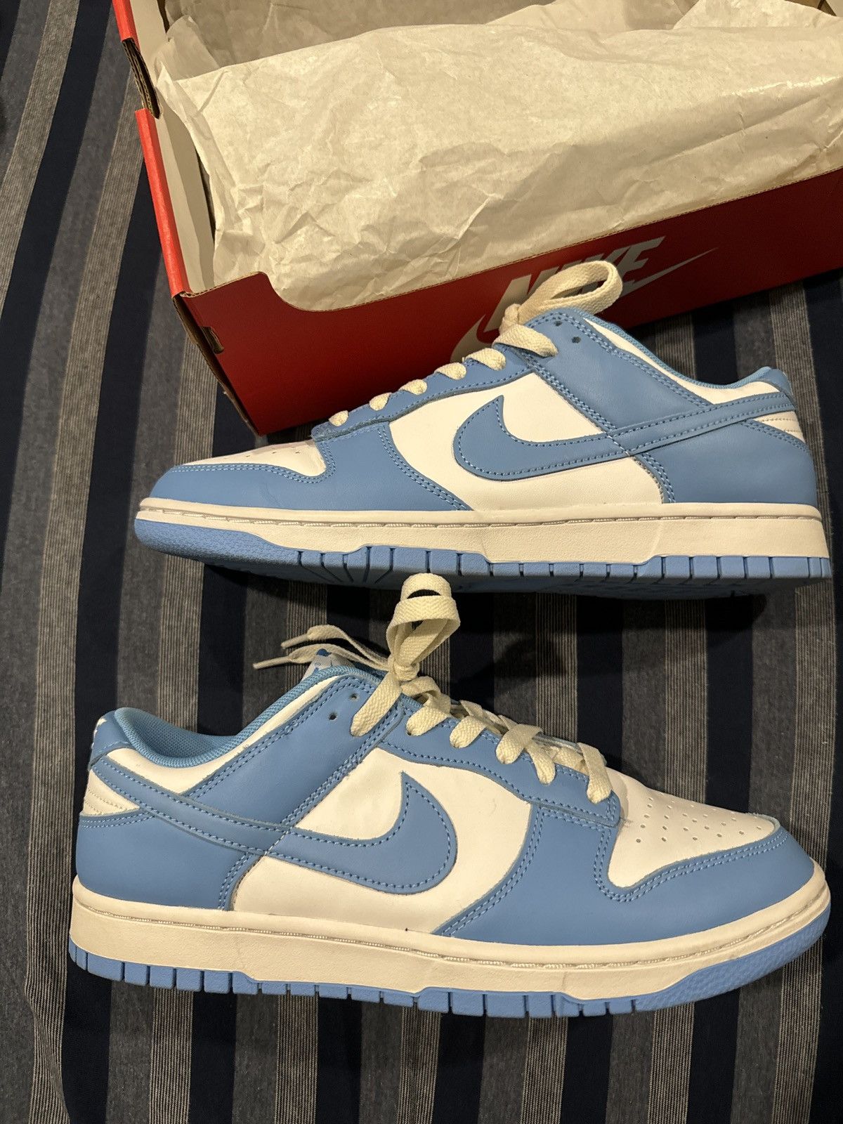 Nike University Blue Dunk Low Size US 10 / EU 43 - 2 Thumbnail
