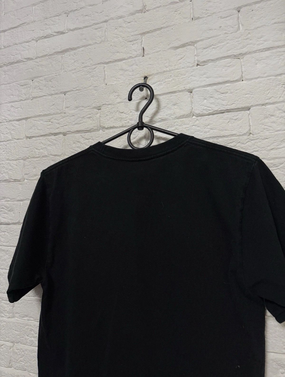 Bape Rare Bape Mika Ninagawa T-shirt Huge Ape Logo Be@rbrick Size US S / EU 44-46 / 1 - 11 Thumbnail