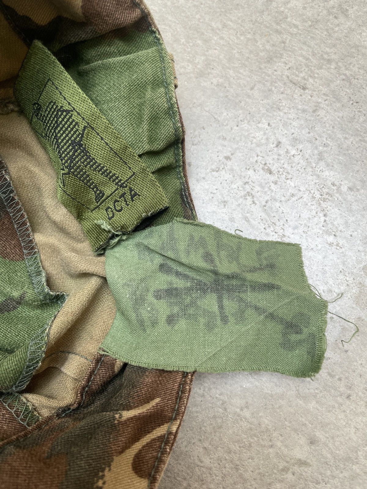 Vintage Vintage British Military Camo Cargo Pants DCTA Wide size 32 Size US 32 / EU 48 - 5 Thumbnail