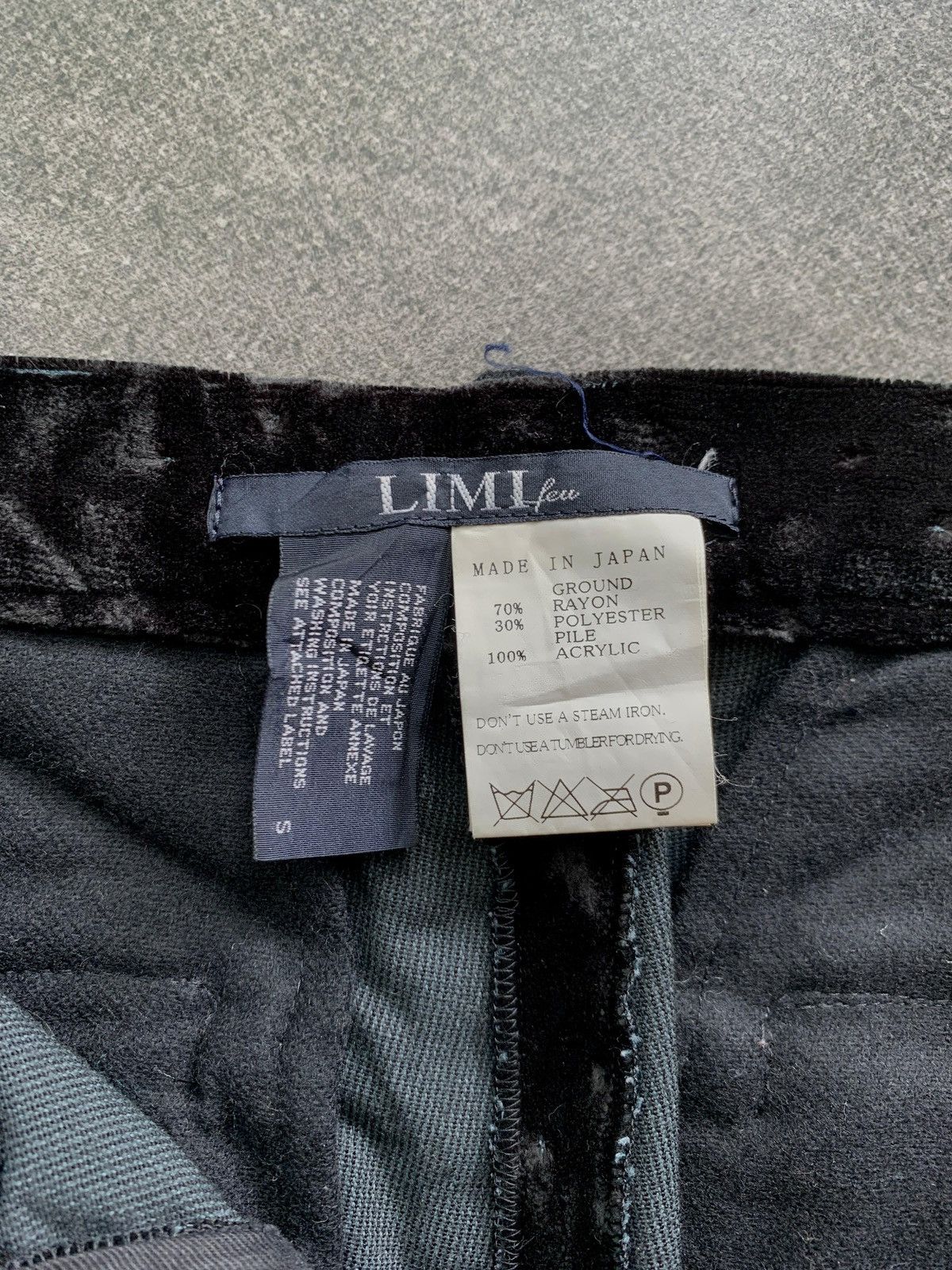 Yohji Yamamoto Velvet Patterned Trousers Size US 29 - 14 Thumbnail