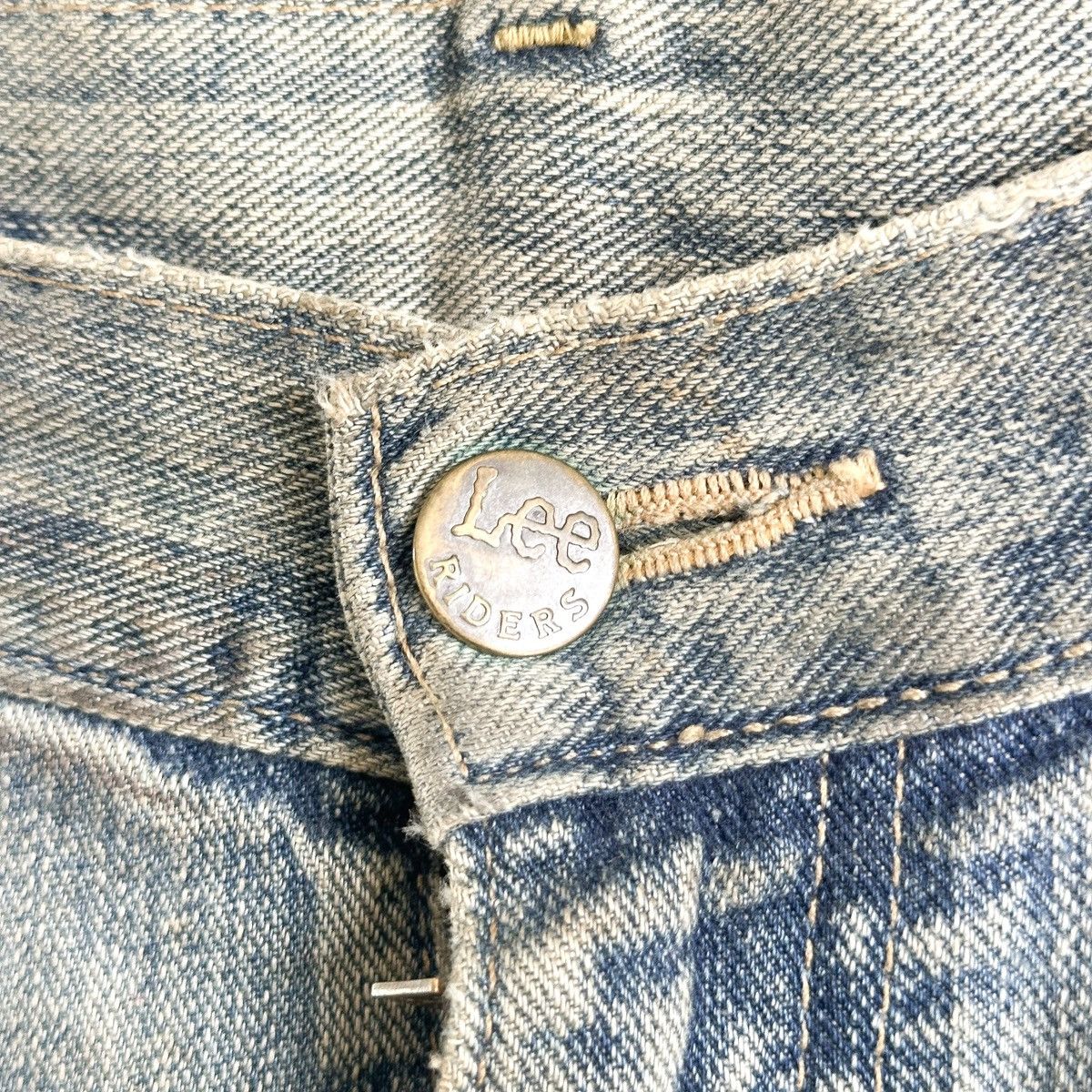 Lee THRASHED Sashiko Repair Flared Denim Size US 33 - 11 Thumbnail