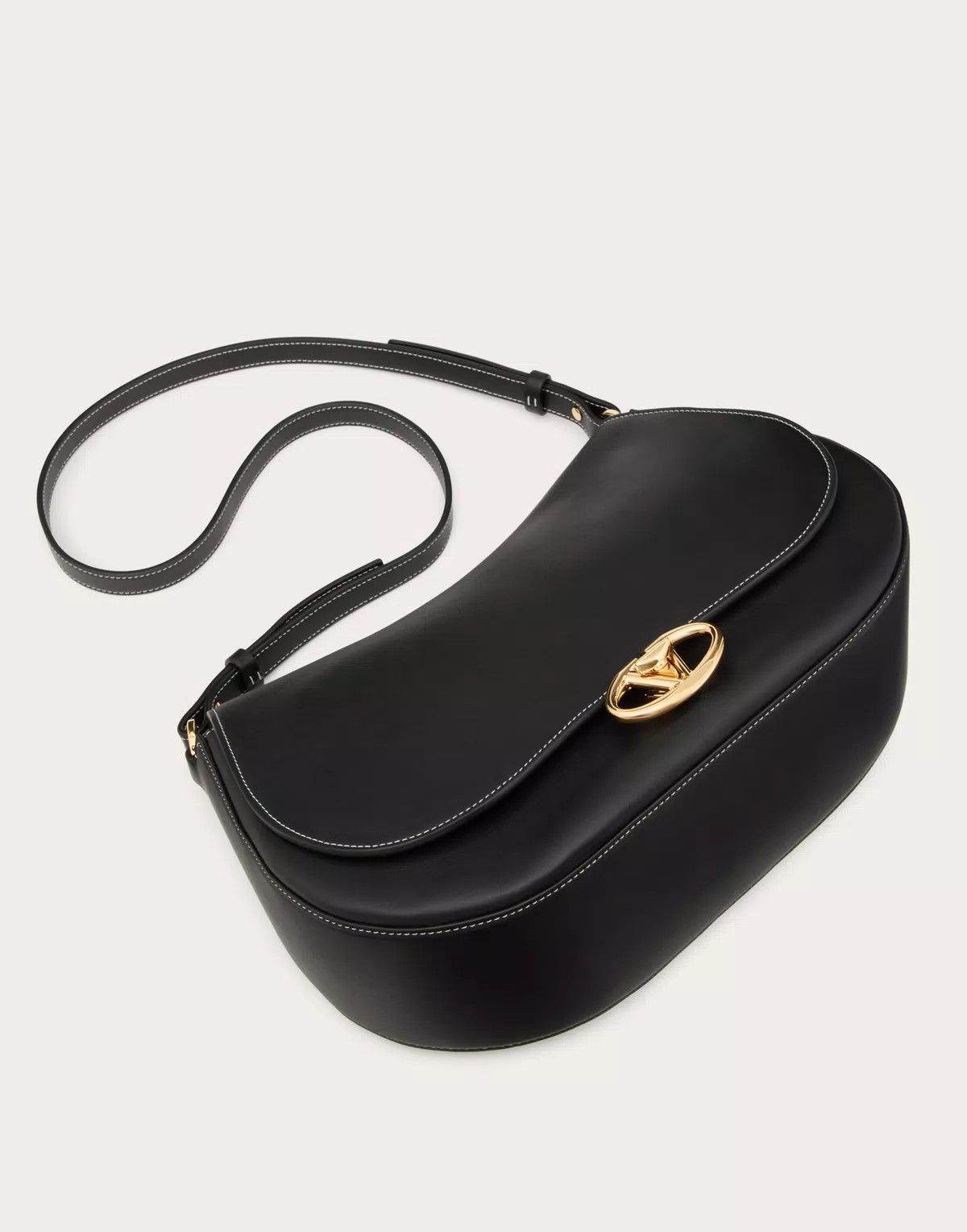 Valentino oc11z0725 Size:OS/Shoulder Bag In Nappa Calfskin in Black Size ONE SIZE - 5 Thumbnail