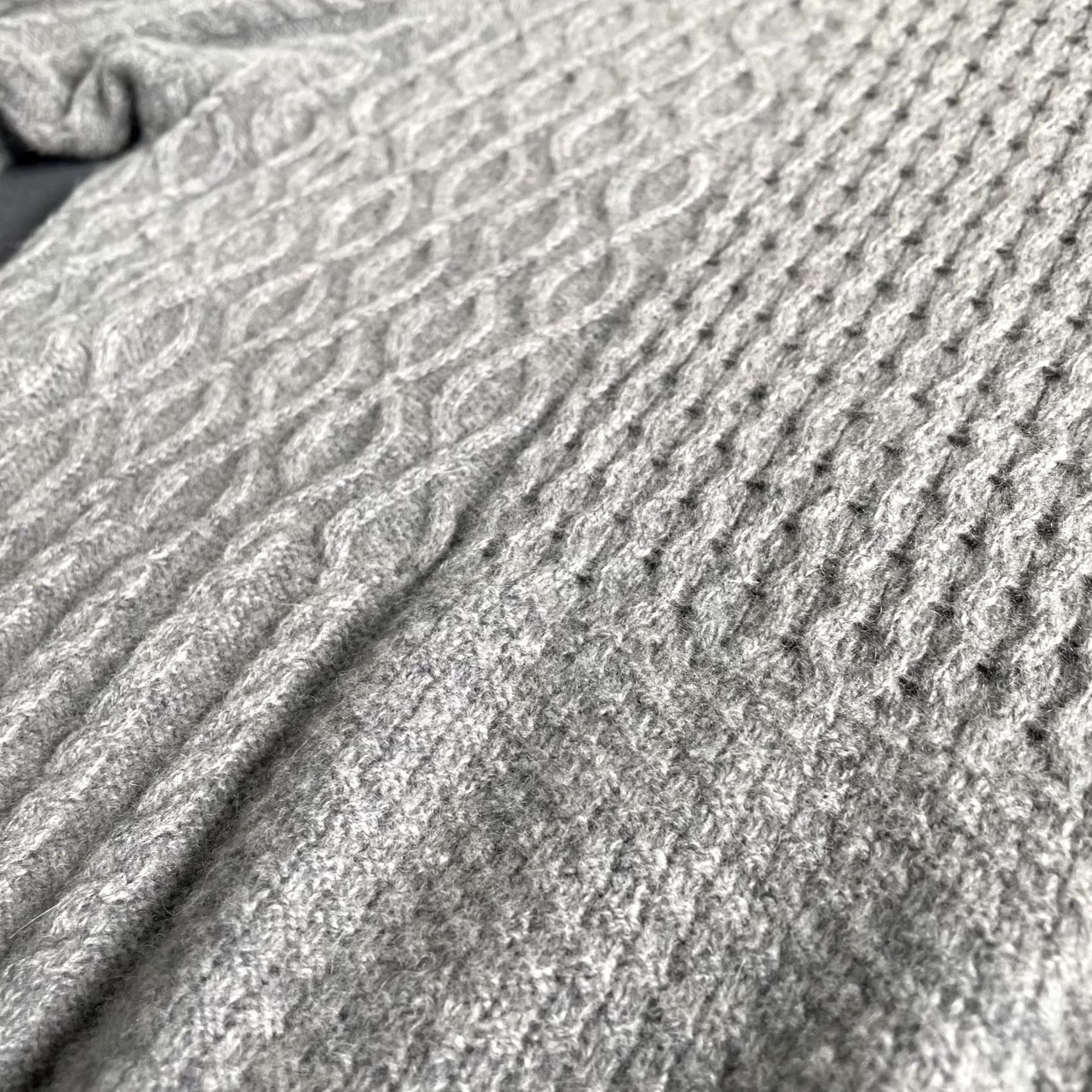 Brooks Brothers Brooks Brothers Sweater Mens XL Gray Italian Yarn Merino Wool Blend Cable-Knit Pullover Size US XL / EU 56 / 4 - 4 Thumbnail