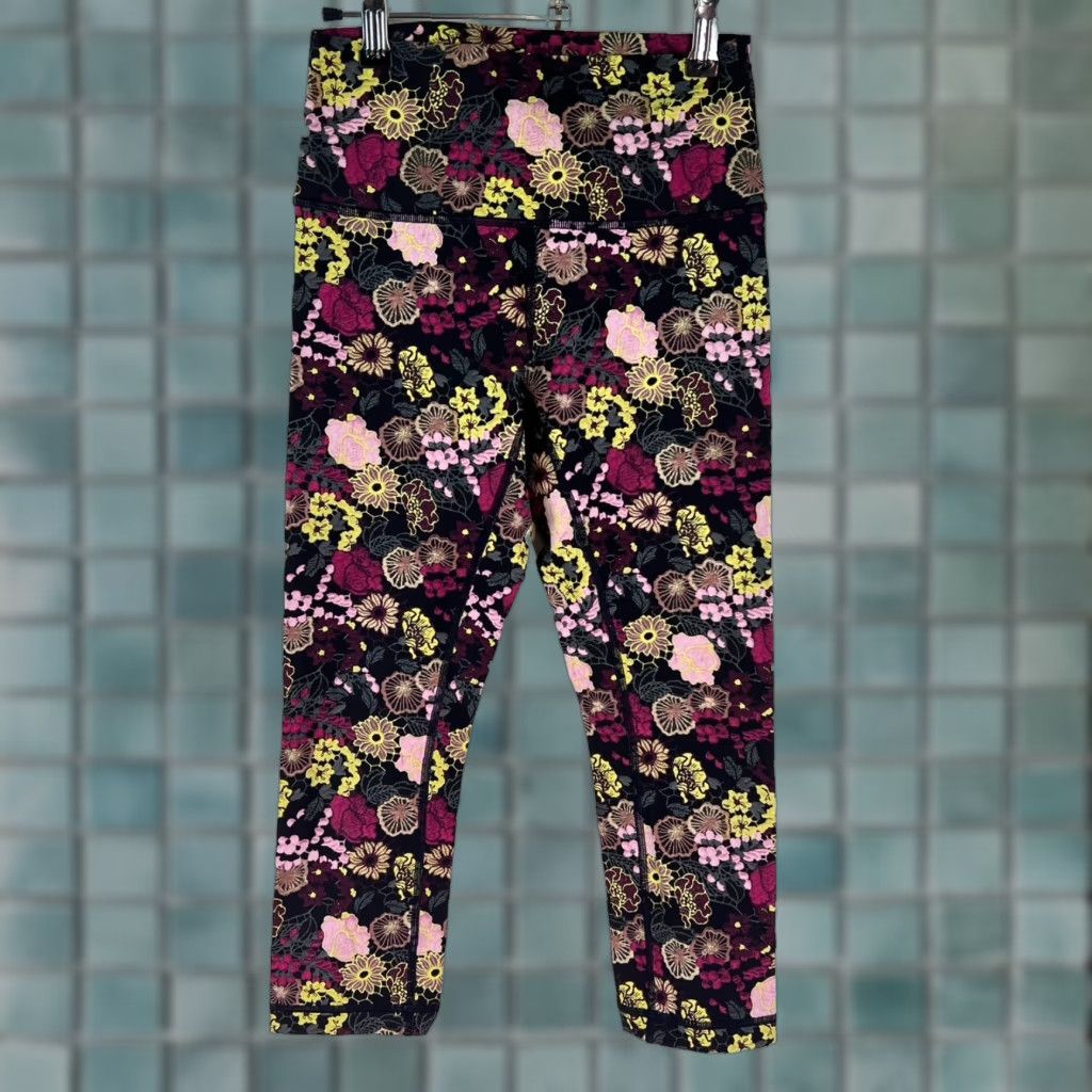 Lululemon Lululemon Wunder Under Leggings Fluorolace Multi Color Floral Size 4 Womens Skinny Leggings Luxtreme Luxtreme Pull On Inseam 20 in Size 27" / US 4 / IT 40 - 1 Thumbnail