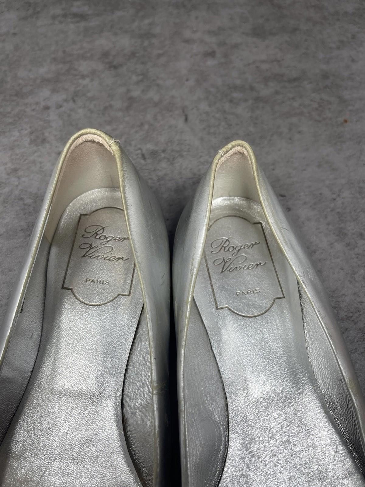 Other Roger Vivier Gommette Love Flats Womens Size 8 (39) Silver Size US 8 / IT 38 - 7 Thumbnail
