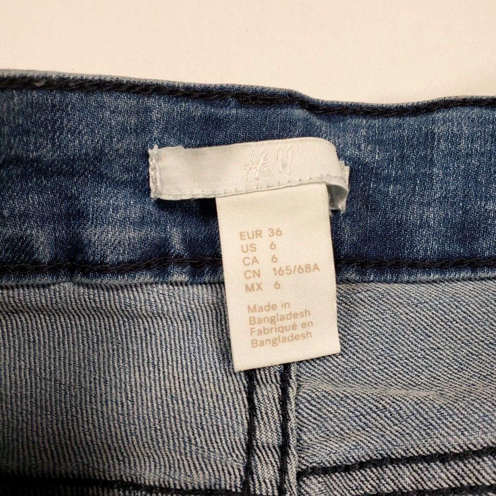H&M H&M Jeans Womens 6 Mid-Rise Straight 5-Pocket Rinse Wash Blue Denim Size 28" / US 6 / IT 42 - 3 Thumbnail