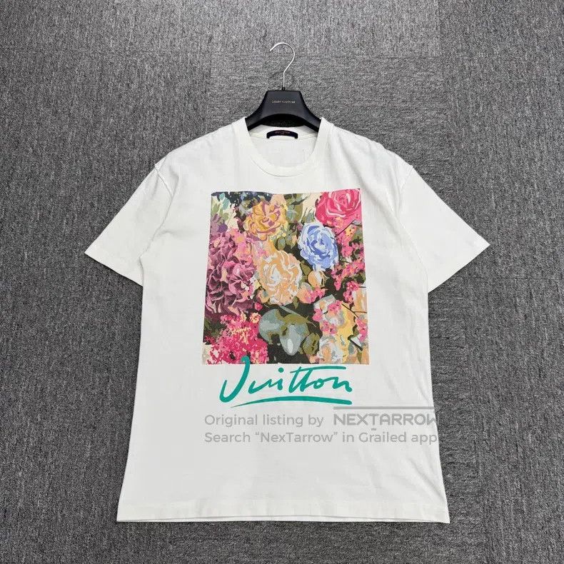 Louis Vuitton Louis Vuitton Floral printed short sleeves Size US M / EU 48-50 / 2 - 1 Thumbnail