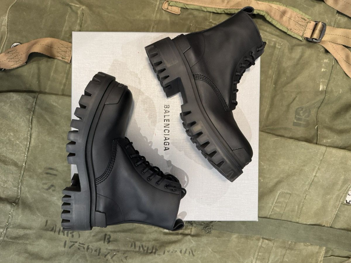 Balenciaga Balenciaga Strike Lace-up Boot Size US 5 / IT 35 - 5 Thumbnail
