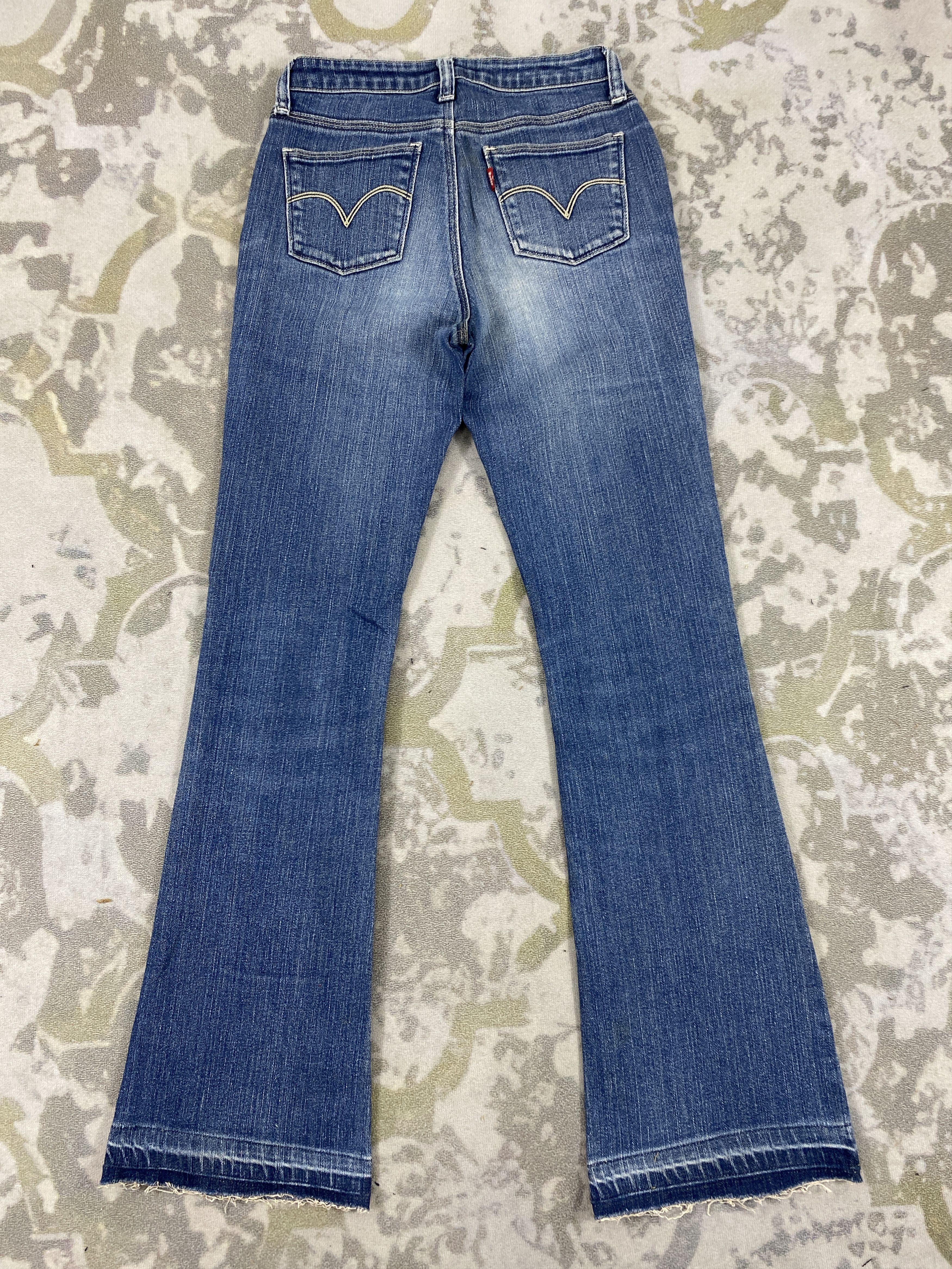 Levi's Faded Blue Levi's Flare Jeans 25x30 Denim- JN3768 Size 36" / US 14 / IT 50 - 2 Thumbnail