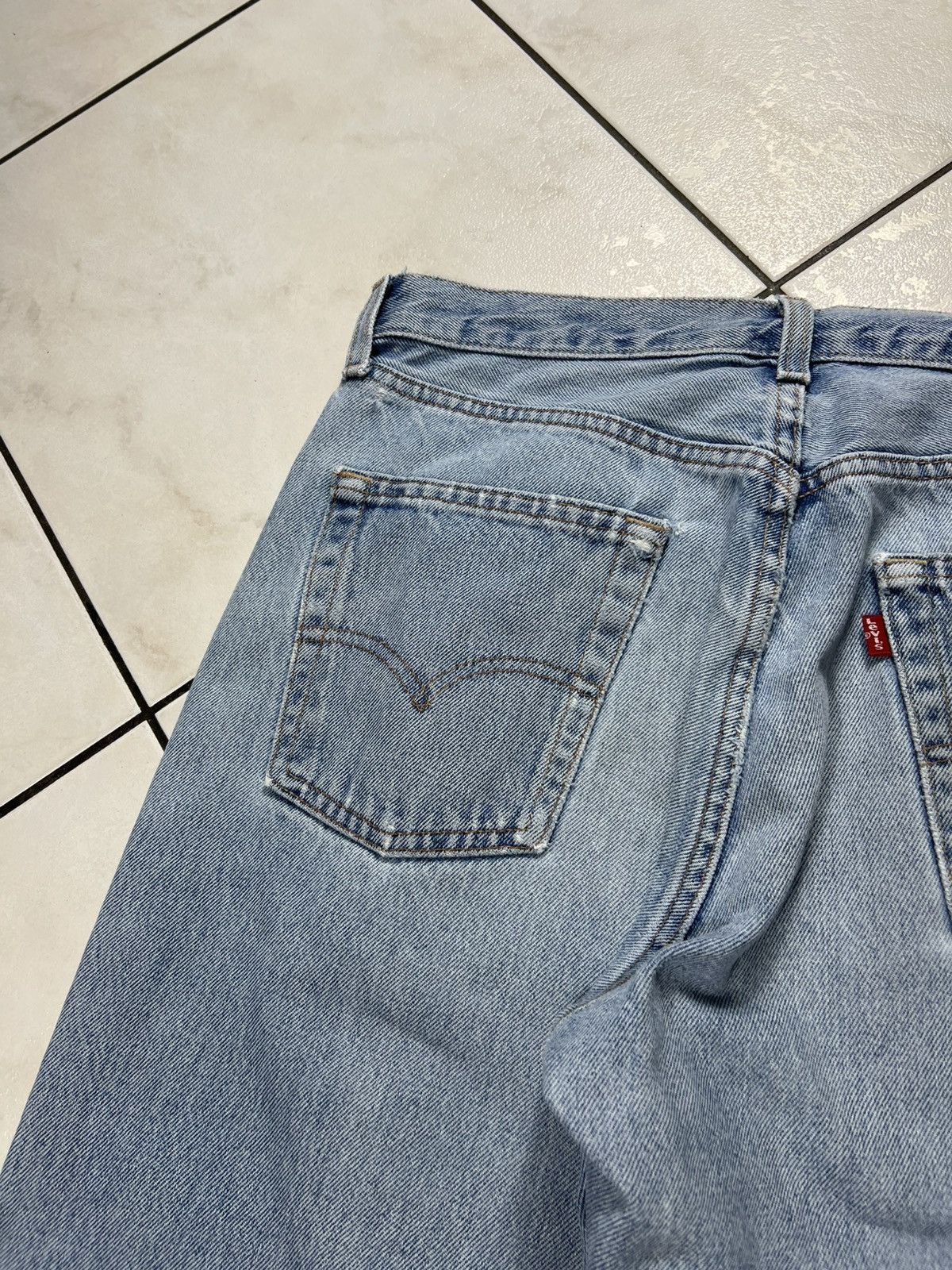 Levi's Vintage 90s Levi’s 518 light blue washed distressed jeans Size US 33 - 16 Thumbnail