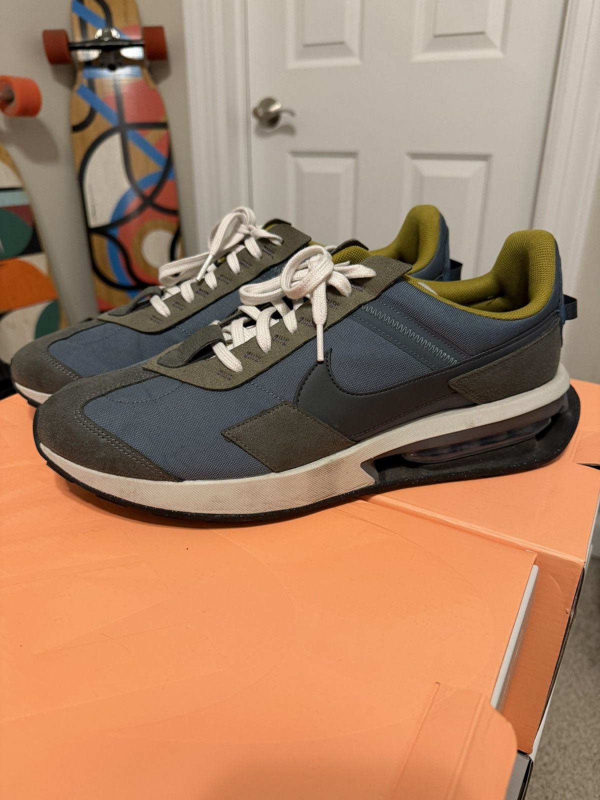 Nike Nike Ari Max Pre-Day ‘Hasta’ (M14) Size US 14 / EU 47 - 1 Thumbnail