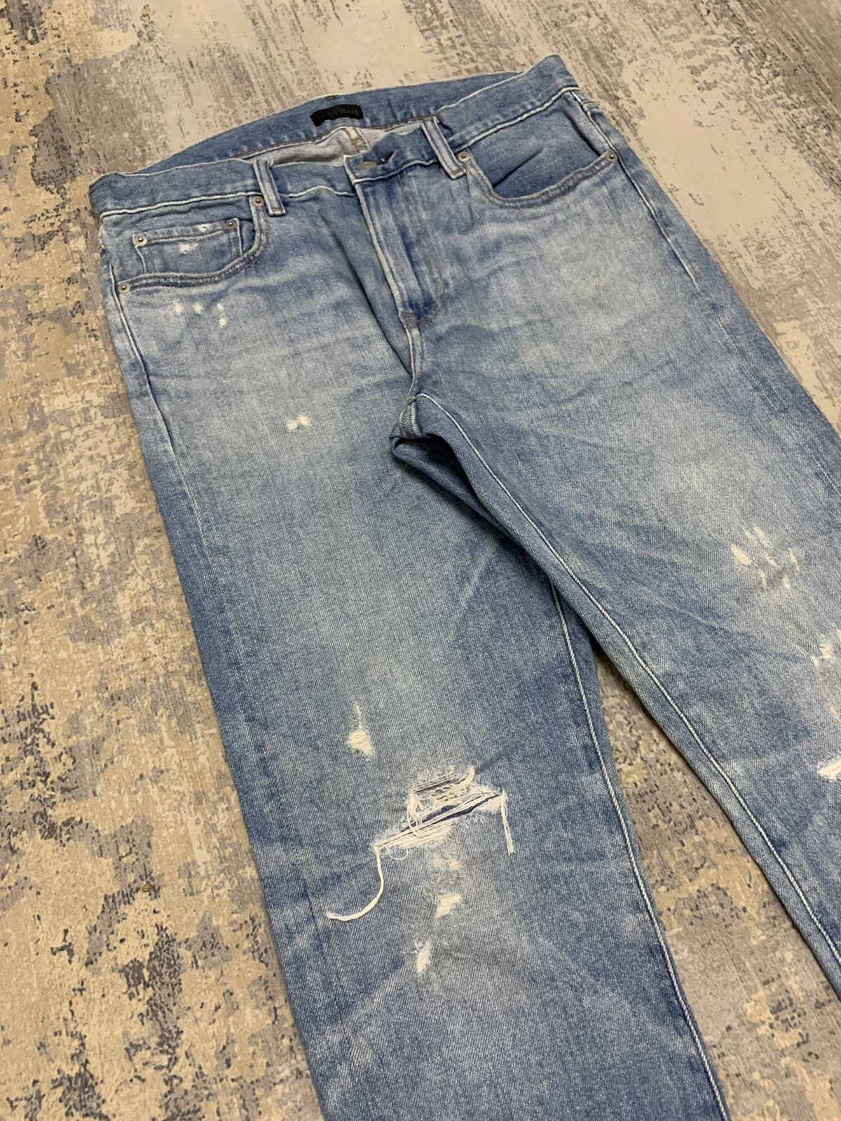 Jun Takahashi Japanese Brand Distressed Uniqlo Undercover Style Jeans W33 Size US 33 - 2 Thumbnail