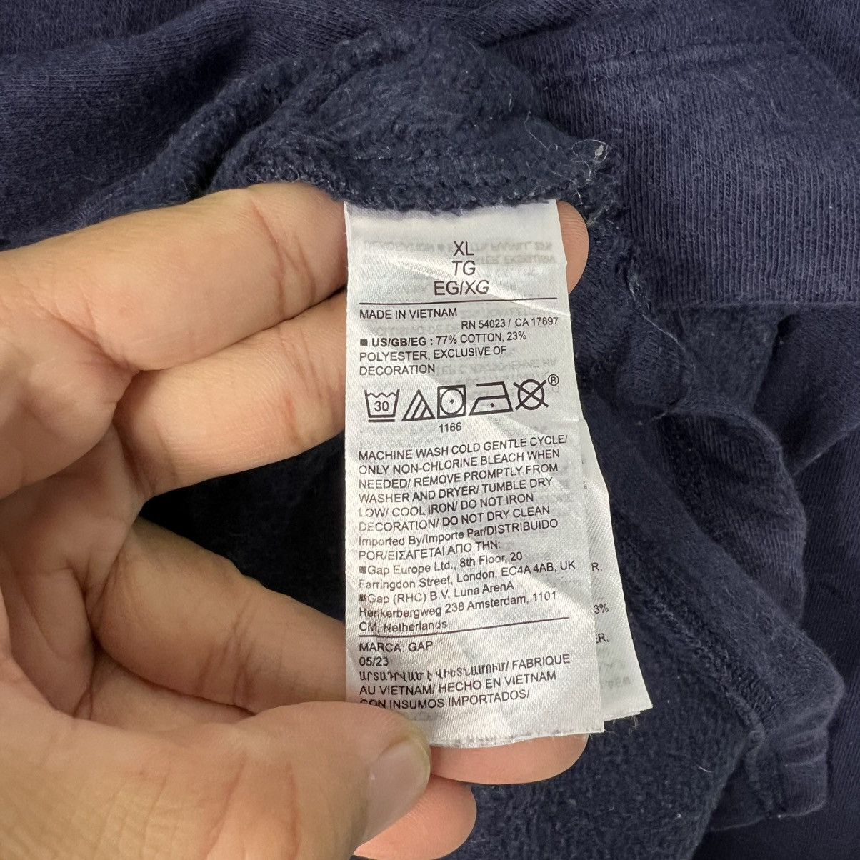 Gap GAP Spellout Big Logo Blue Crewneck Sweatshirt #4269-C194 Size US XL / EU 56 / 4 - 10 Thumbnail