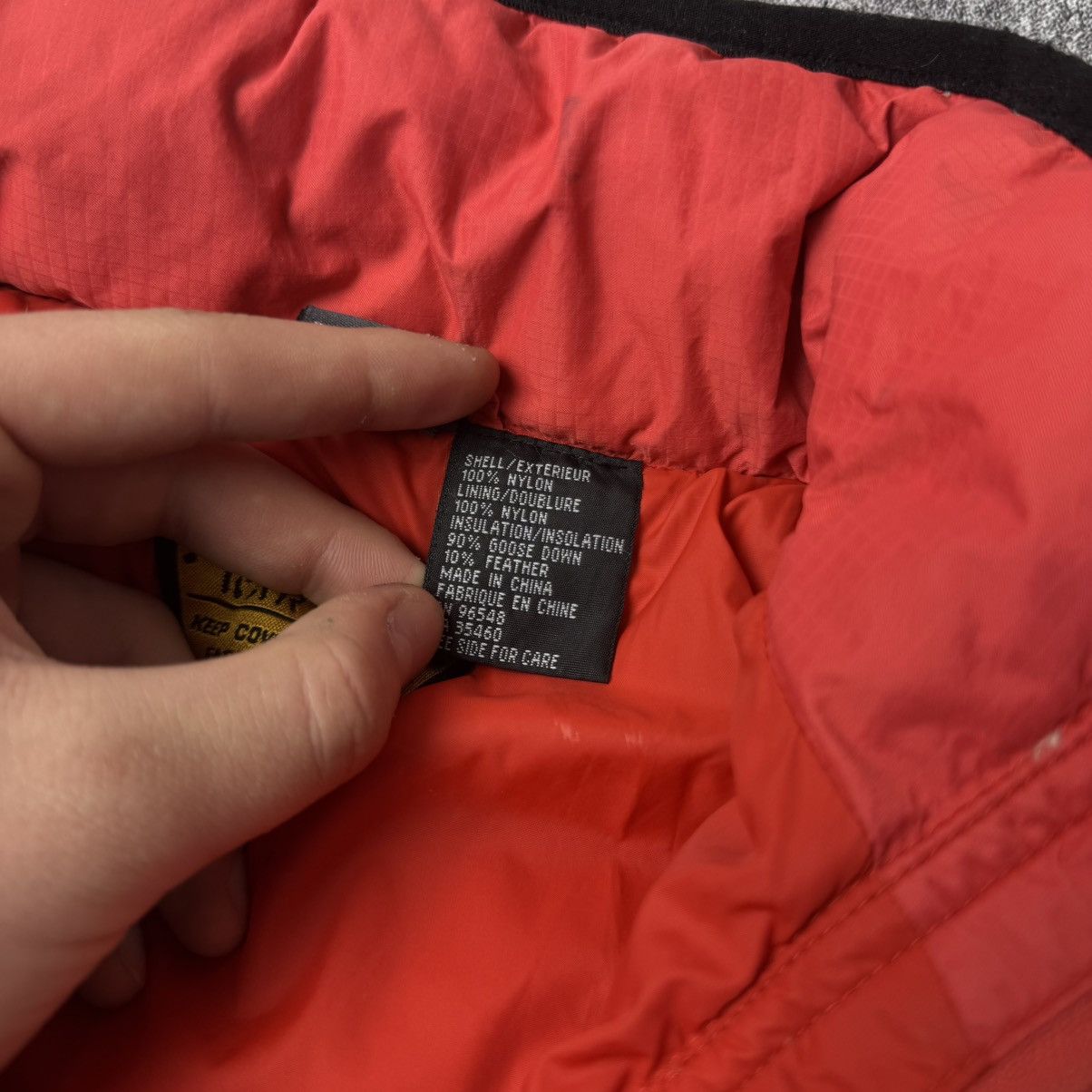 Oakley Oakley Software Vintage 90s 00s Red Puffer Jacket Size S / US 4 / IT 40 - 14 Thumbnail