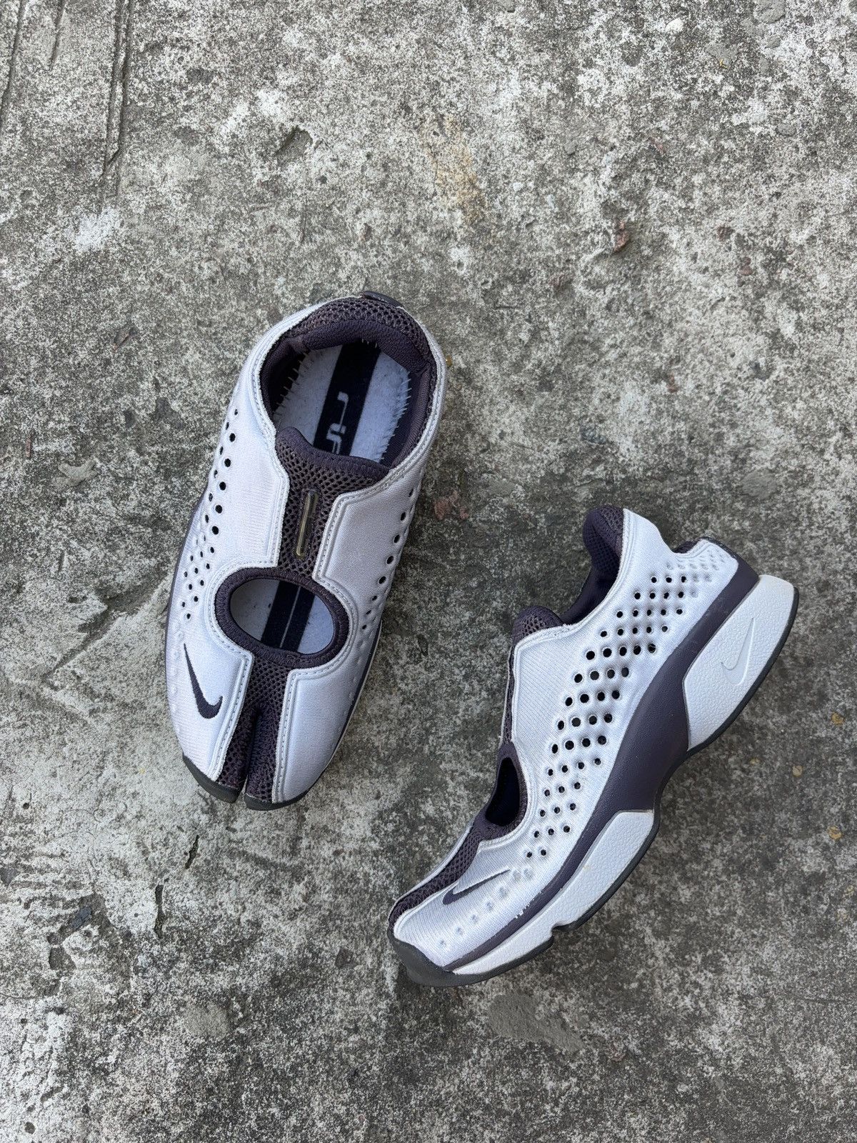 Nike Streetwear Vintage RARE NIKE AIR RIFT SNEAKERS TABI NINJA SHOES SANDALS Grailed