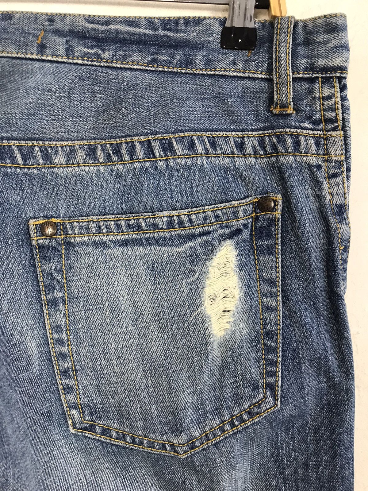 Japanese Brand Vintage Purple & Yellow Distressed Short Pants Zipper Style Size 34" / US 12 / IT 48 - 12 Thumbnail