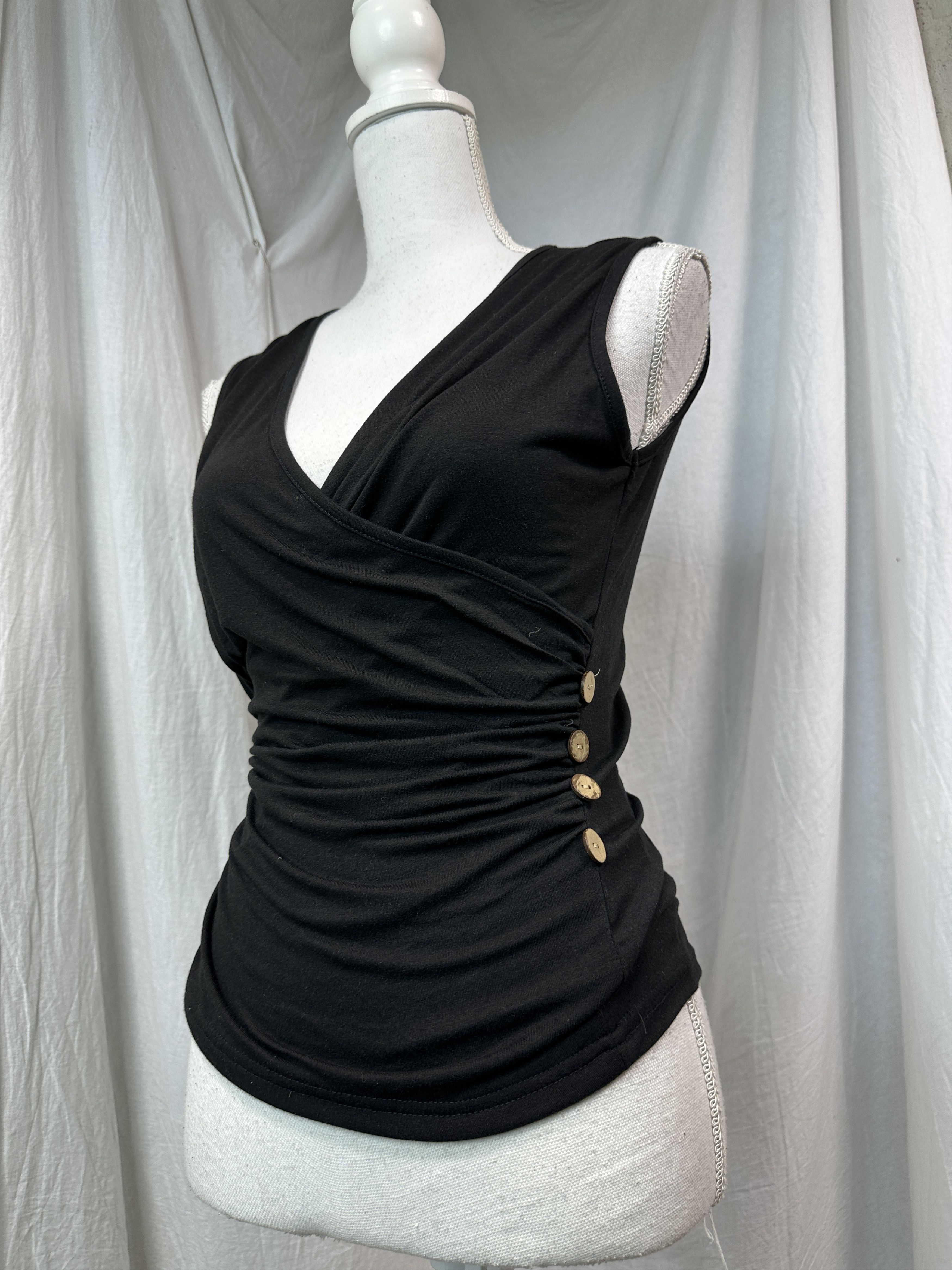 Vintage Vintage Avant Garde Fitted Grunge Ruffled Top 00s Size M / US 6-8 / IT 42-44 - 1 Thumbnail