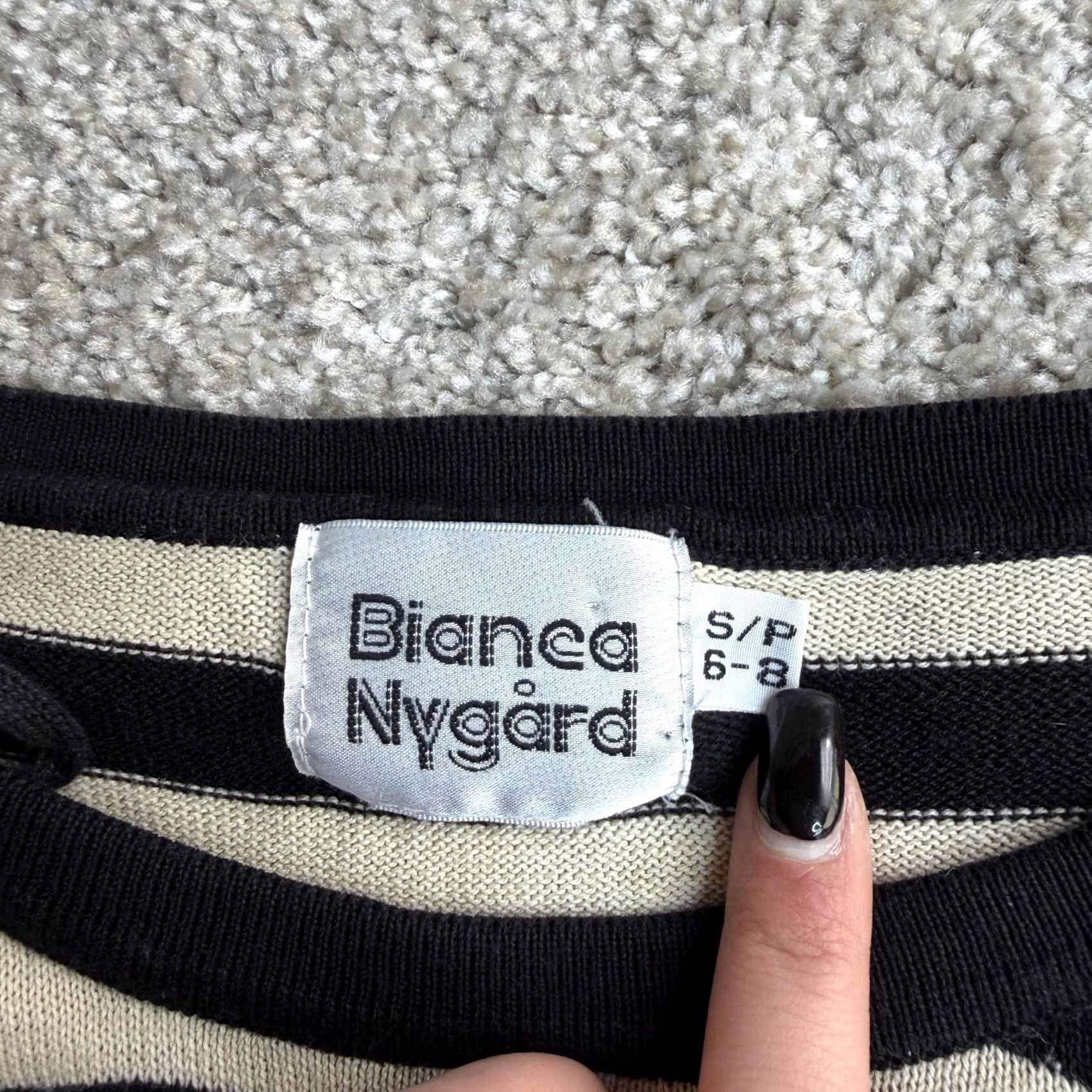 Vintage VINTAGE Bianca Nygard Shirt Womens S Black Beige Striped Raglan Boat Neck Shirt Size S / US 4 / IT 40 - 3 Thumbnail