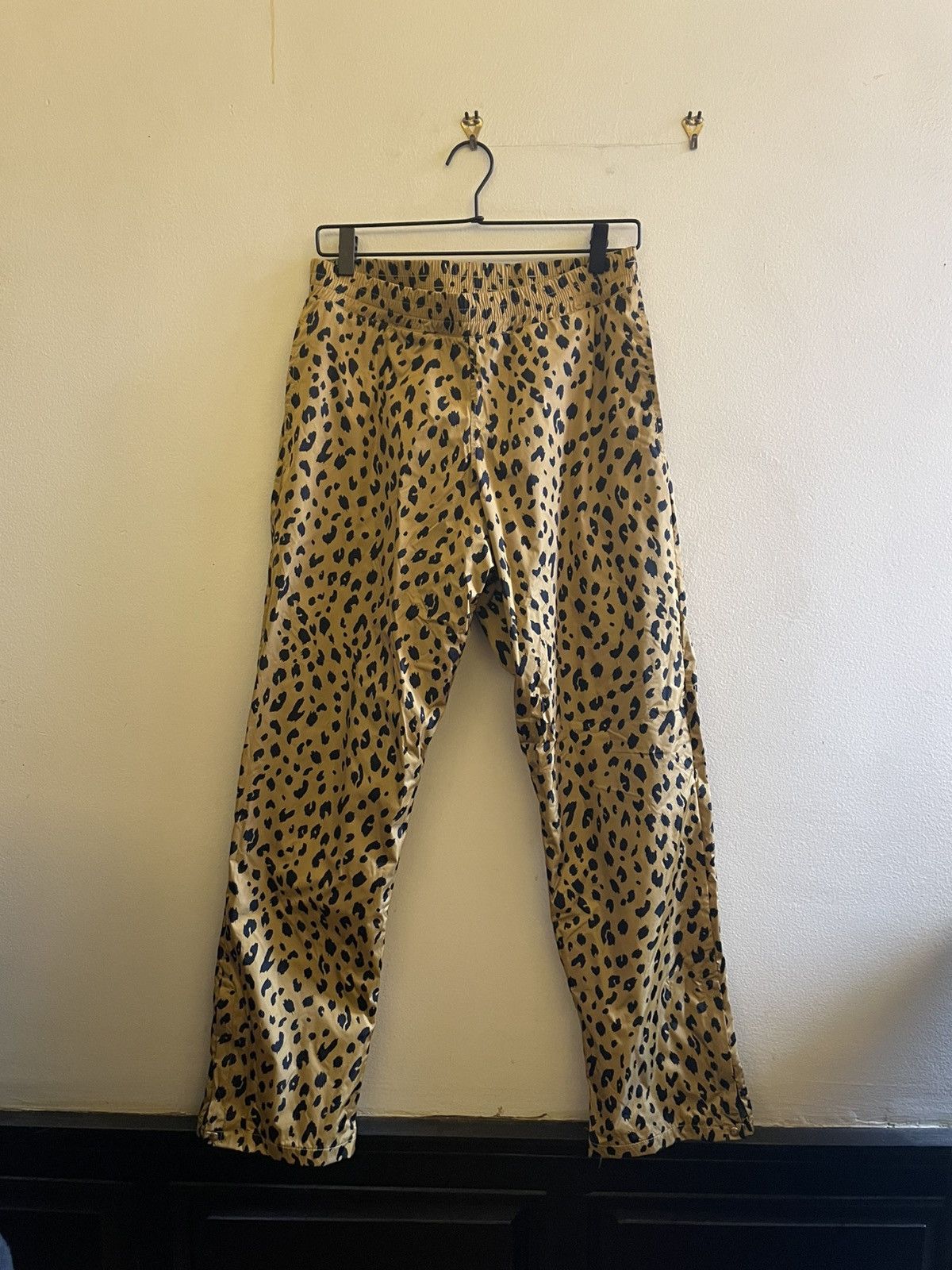 Noah Noah Leopard Nylon Pants in Small Size US 29 - 1 Thumbnail