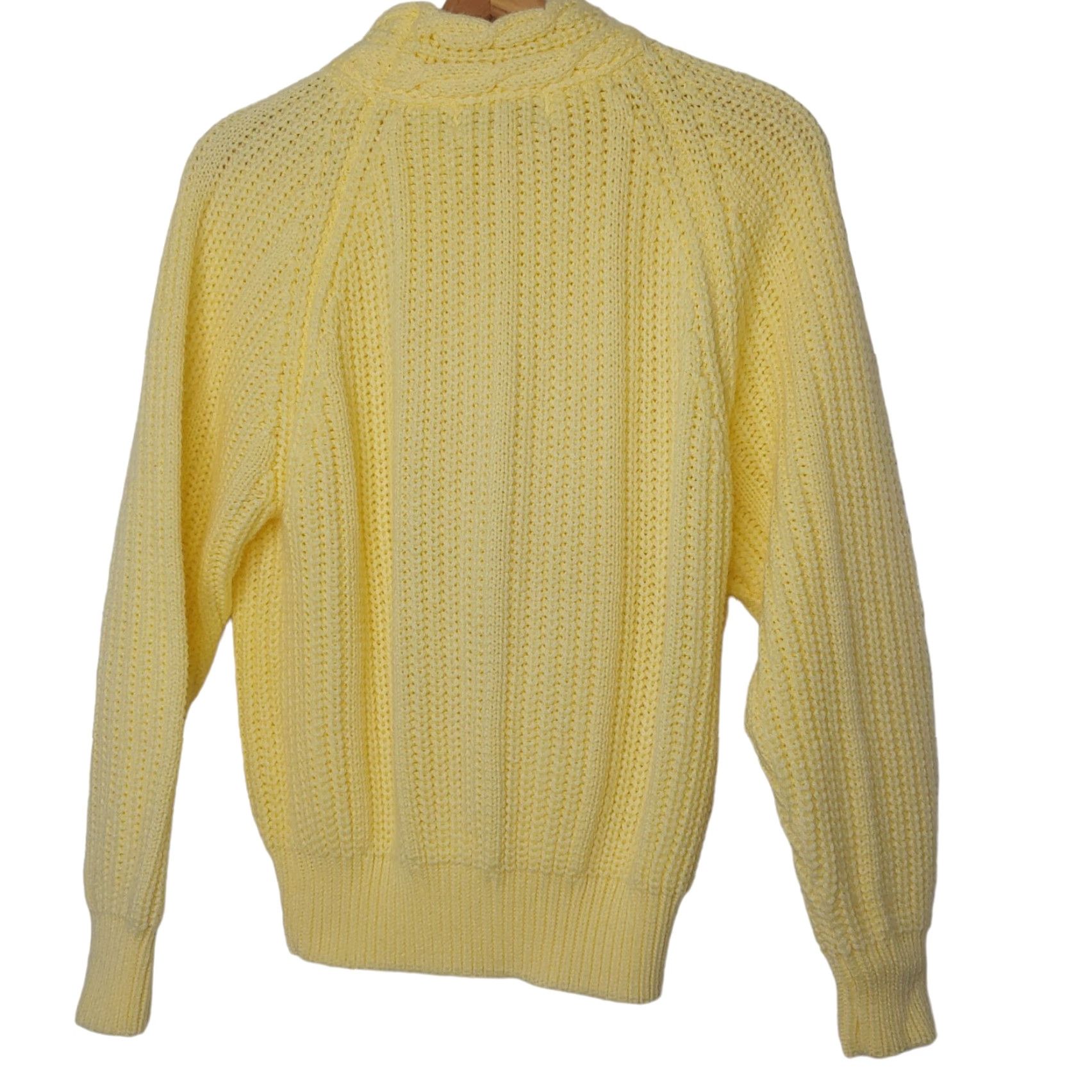 Vintage VINTAGE American Line Sweater Large Yellow High Neck Cable Knit Chunky-Knit 1990s Womens Size L / US 10 / IT 46 - 4 Thumbnail