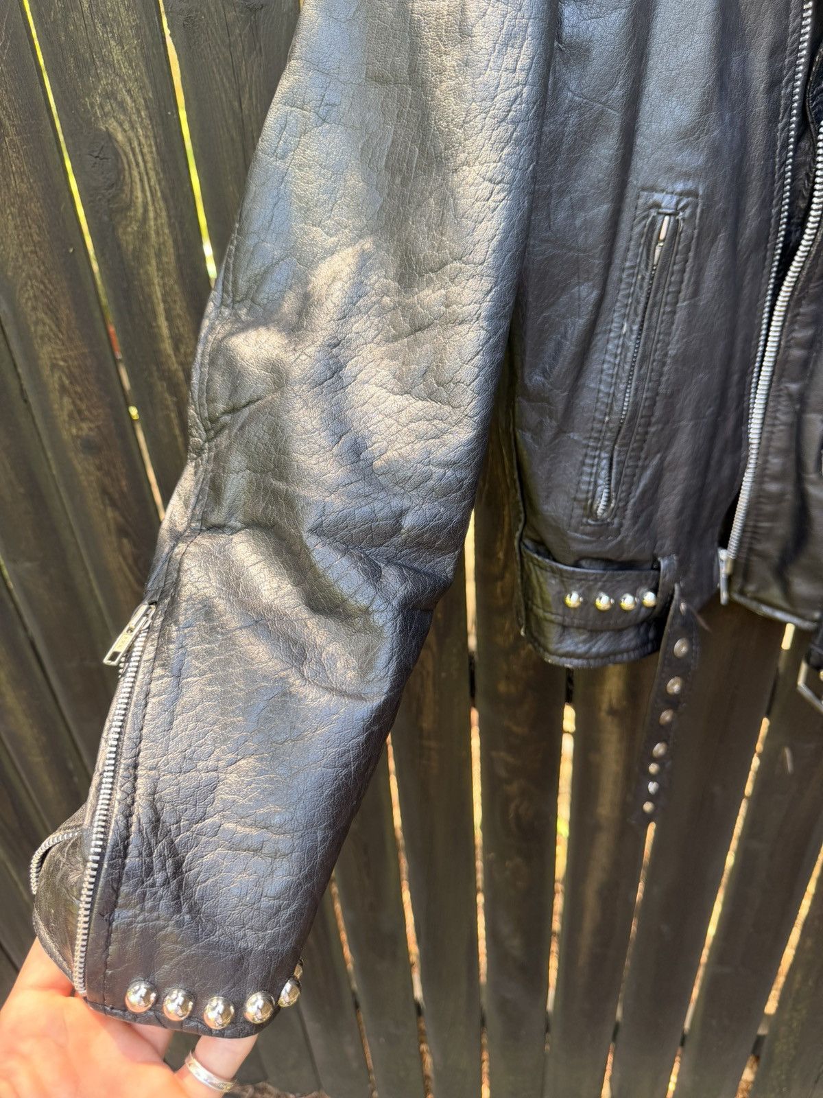 Band Tees VTG Leather Jacket With Belt & Zippers Size Medium Size US M / EU 48-50 / 2 - 2 Thumbnail