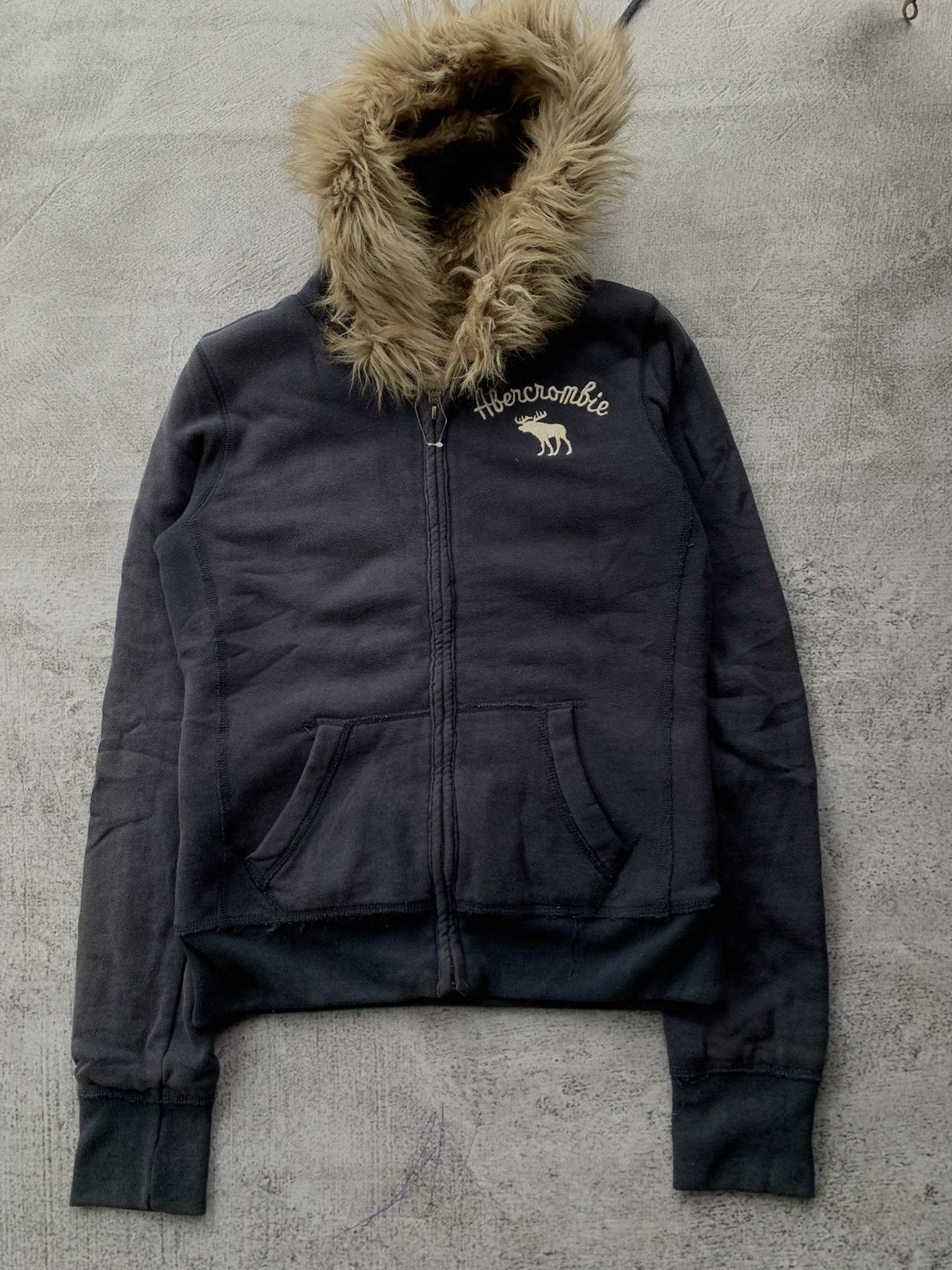 Japanese Brand Abercombie zip fur hoodie Size US M / EU 48-50 / 2 - 1 Thumbnail